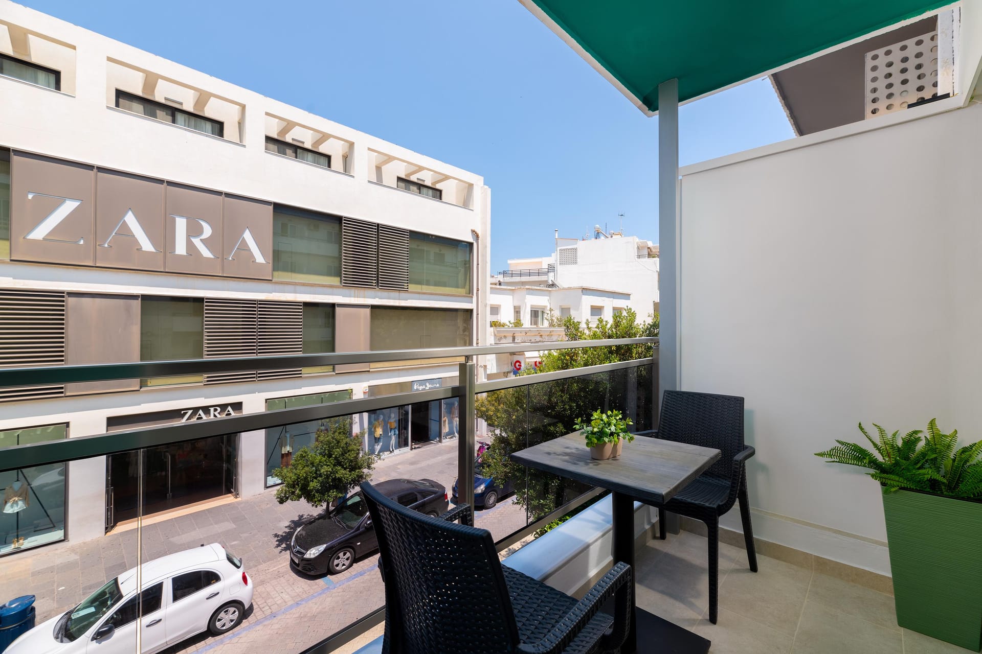 Lampraki Luxury Apartments 2