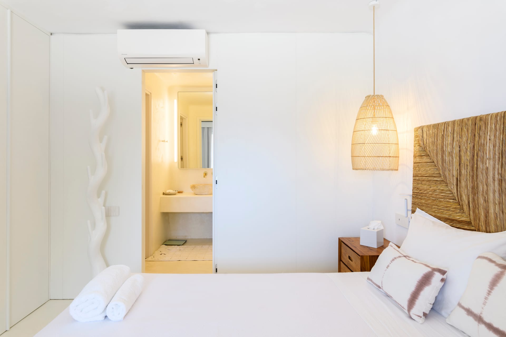 Kennedys Group Villa Management - BREEZE - 95