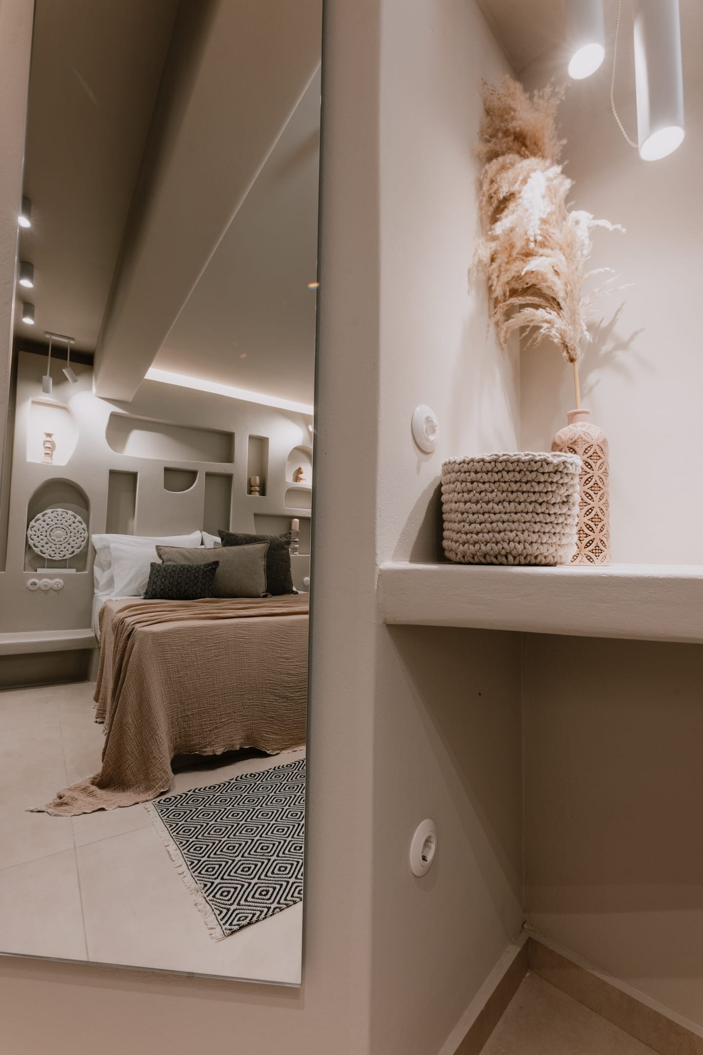 Onym Curated Villas - PRVTWO - 14