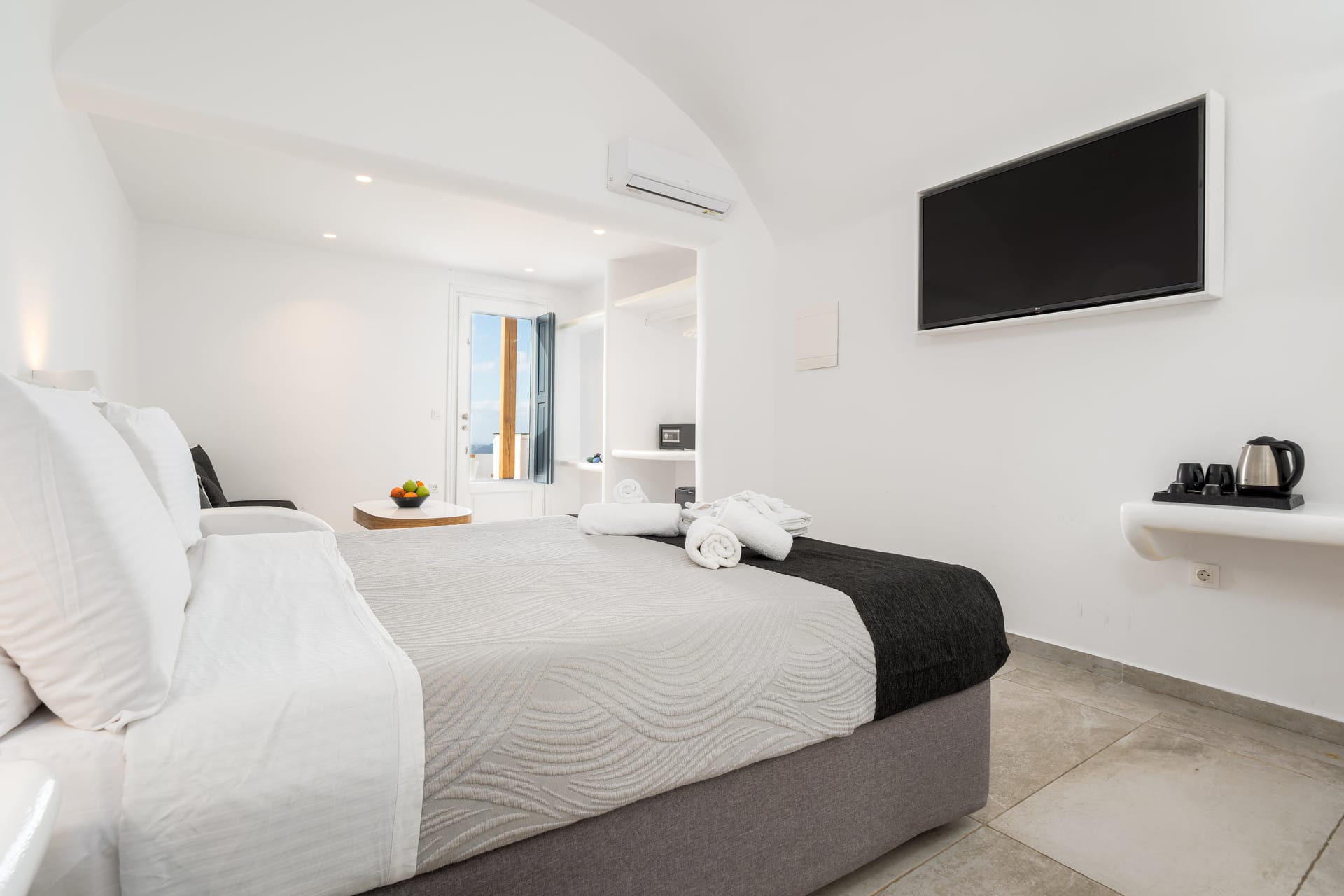 Amaze Suites - HONEY - 7