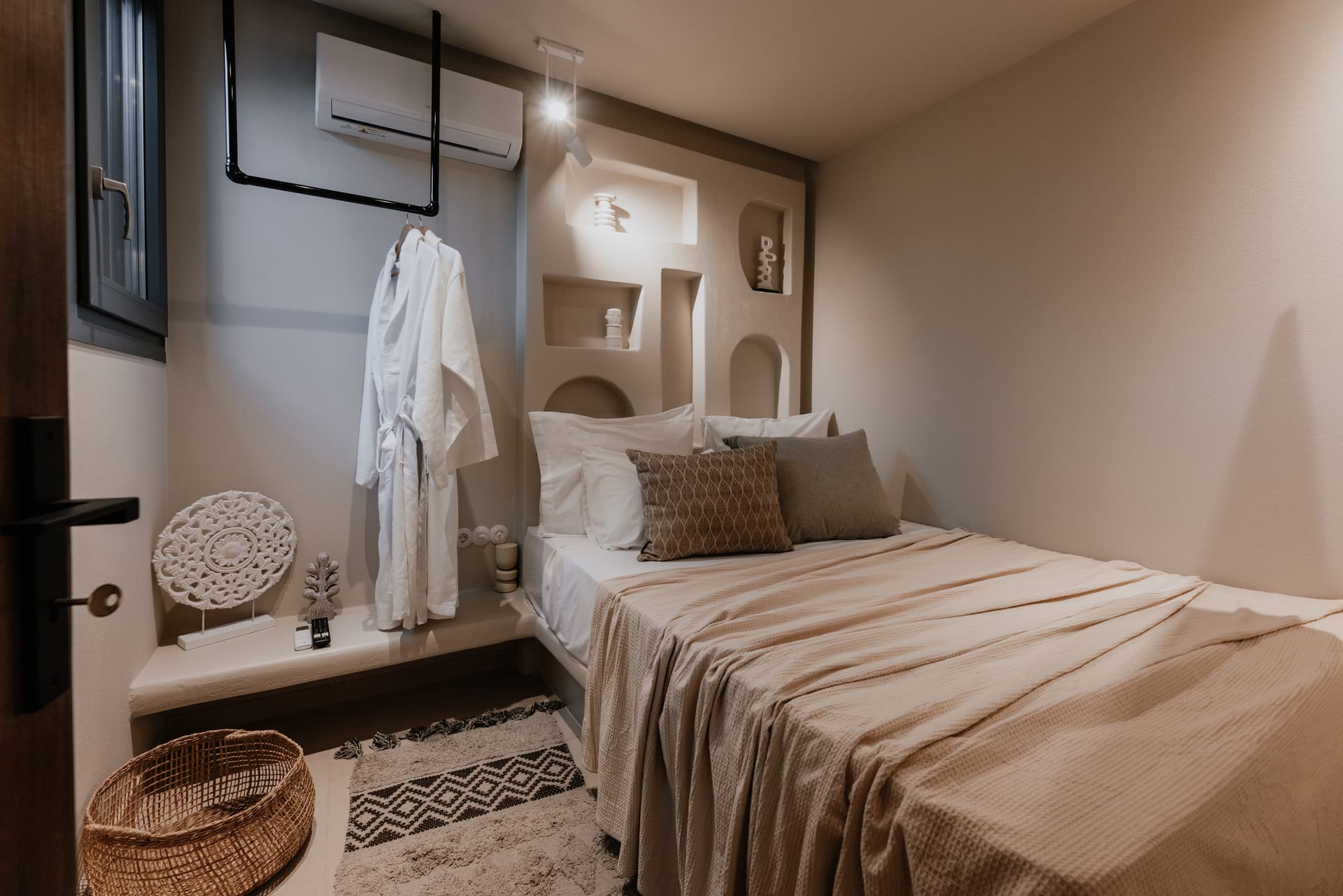 Onym Curated Villas - EVPJON - 11