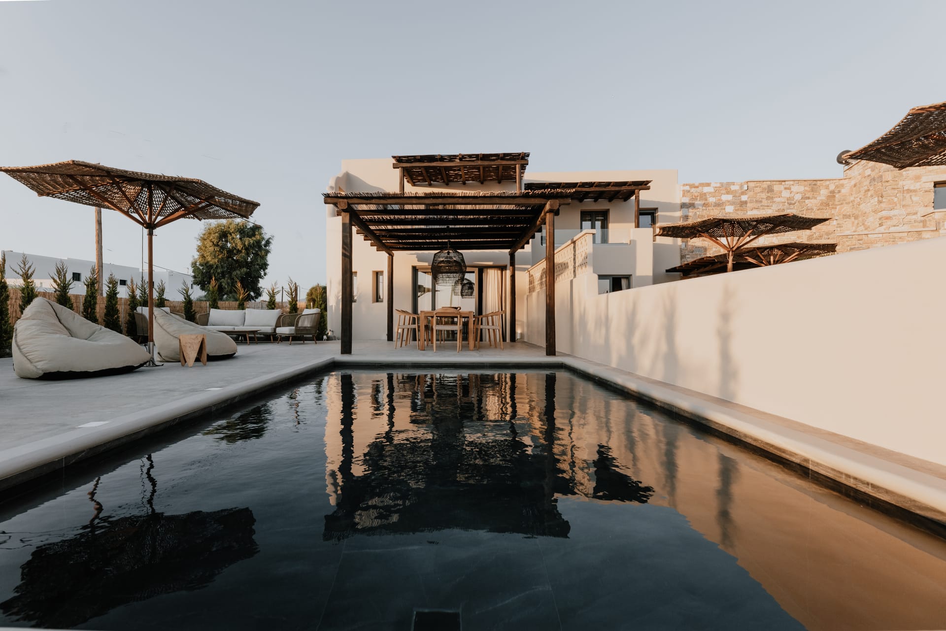 Full Villa 1 – Elegance Villa with Private Pool and Private Jacuzzi