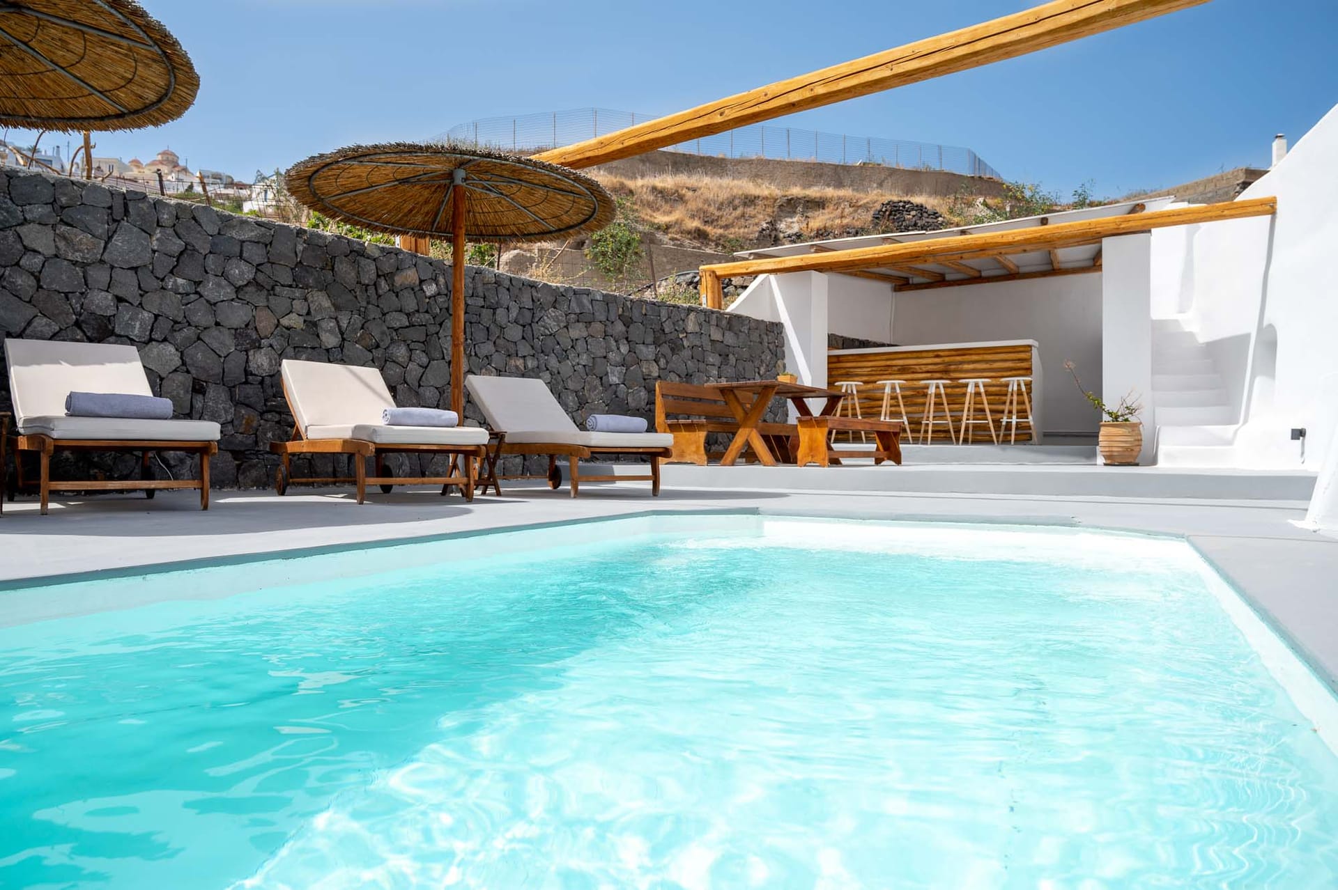 Cave Villa with Shared Plunge Pool – Aspa