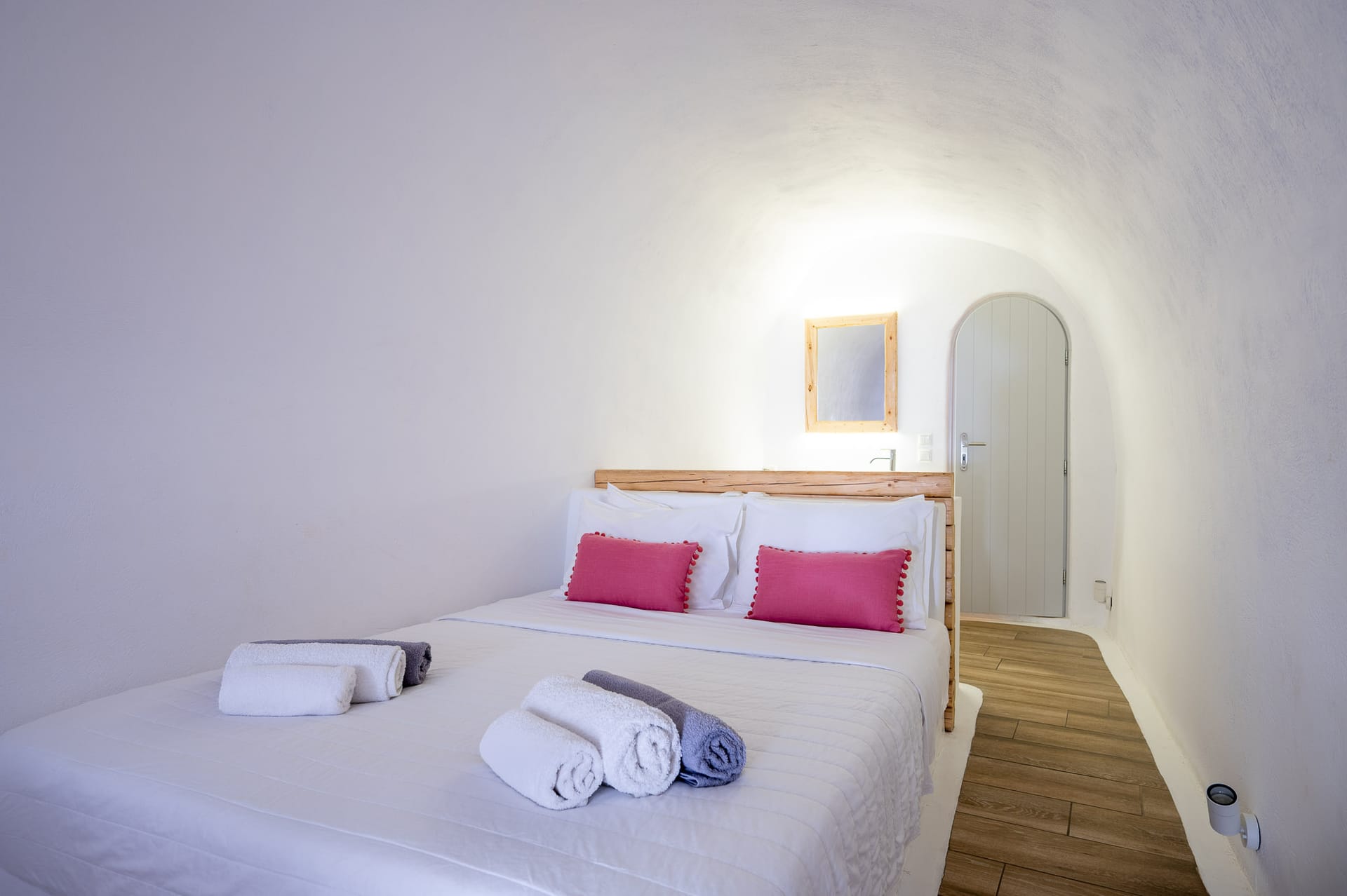 Karpimo & Fertimo Suites Santorini - LOFT - 5