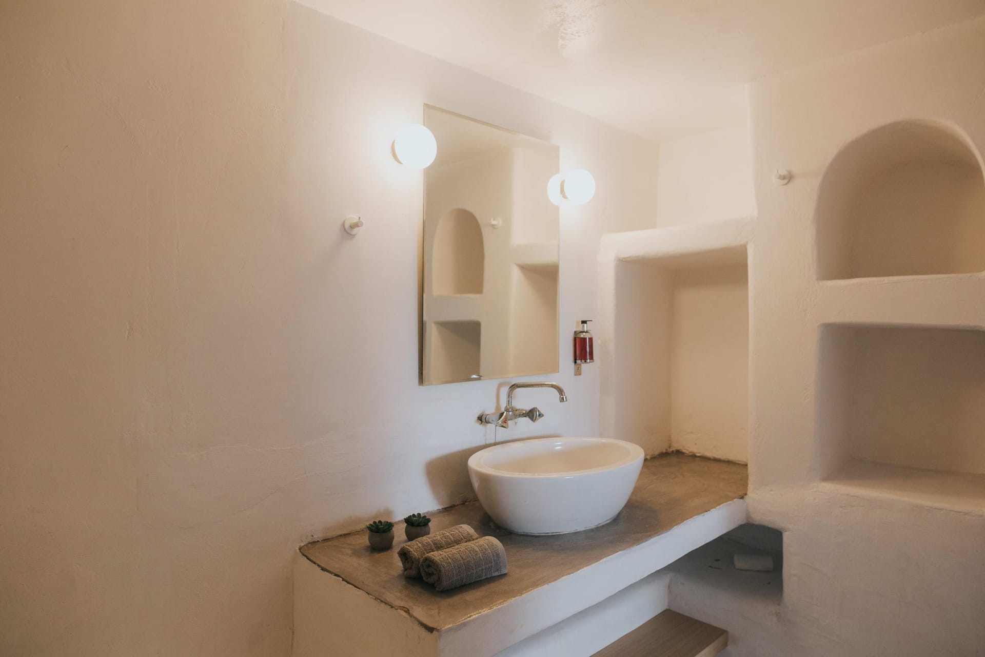 Kennedys Group Villa Management - MYMYES - 46