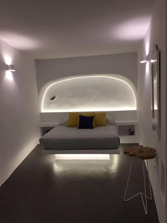 Altana Cliffside Villas Santorini - PS - 2