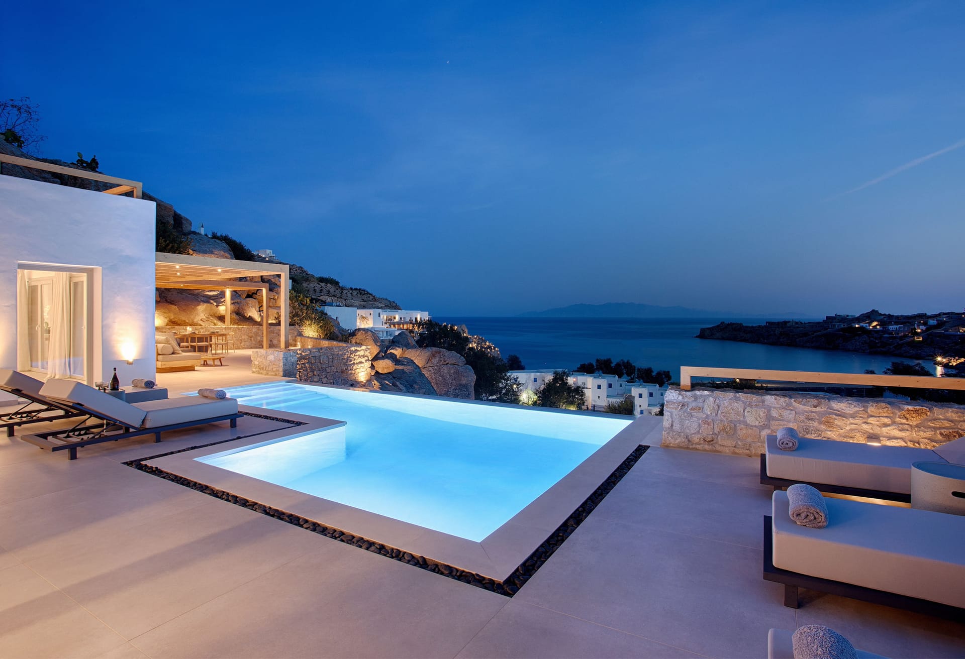 6 Bedroom | Villa Daluz | Super Paradise