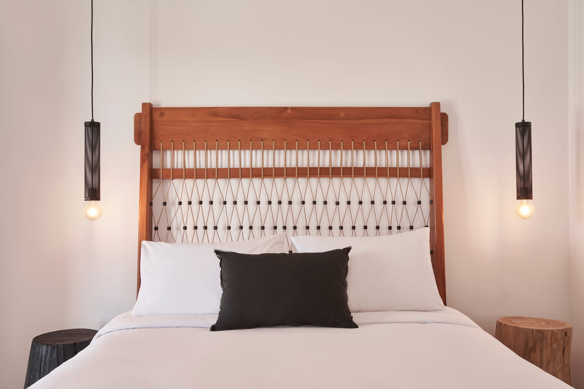 Monogram Travel Naxos - HILLCL - 18