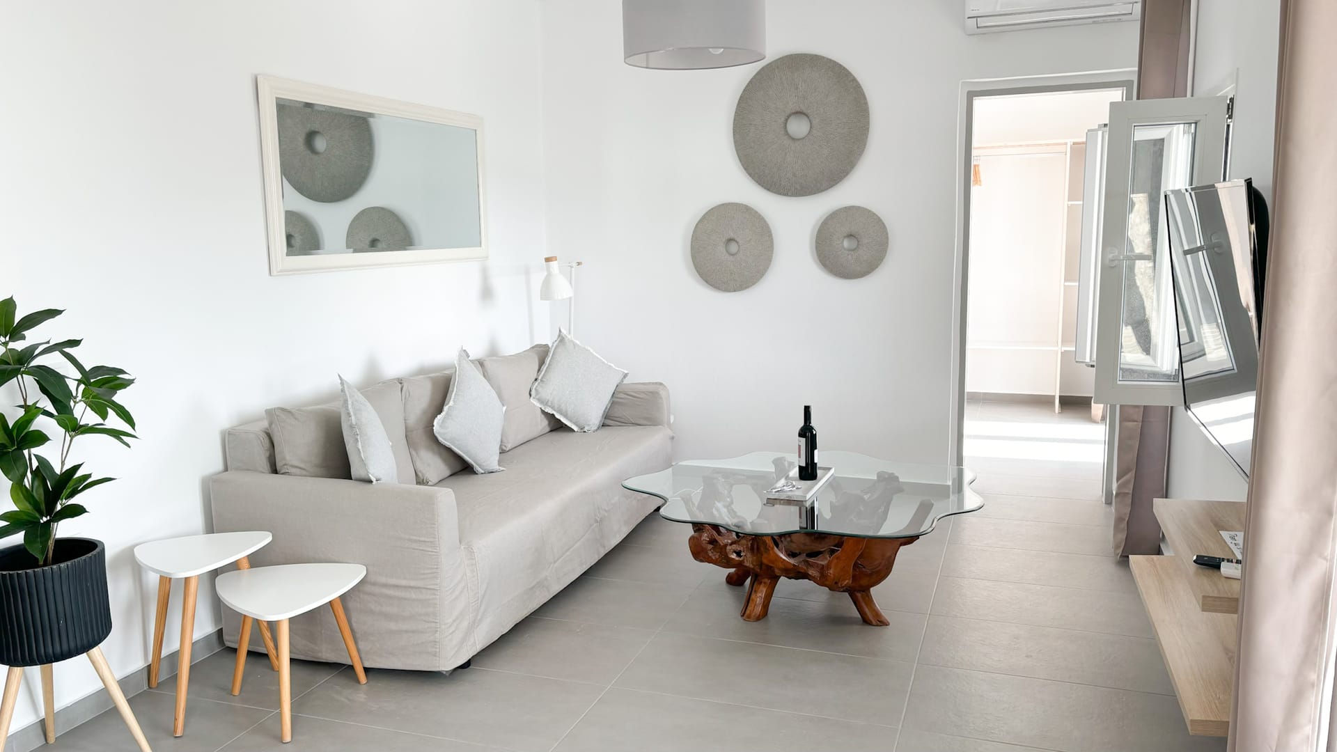 Amperian Mykonos - S9 - 12