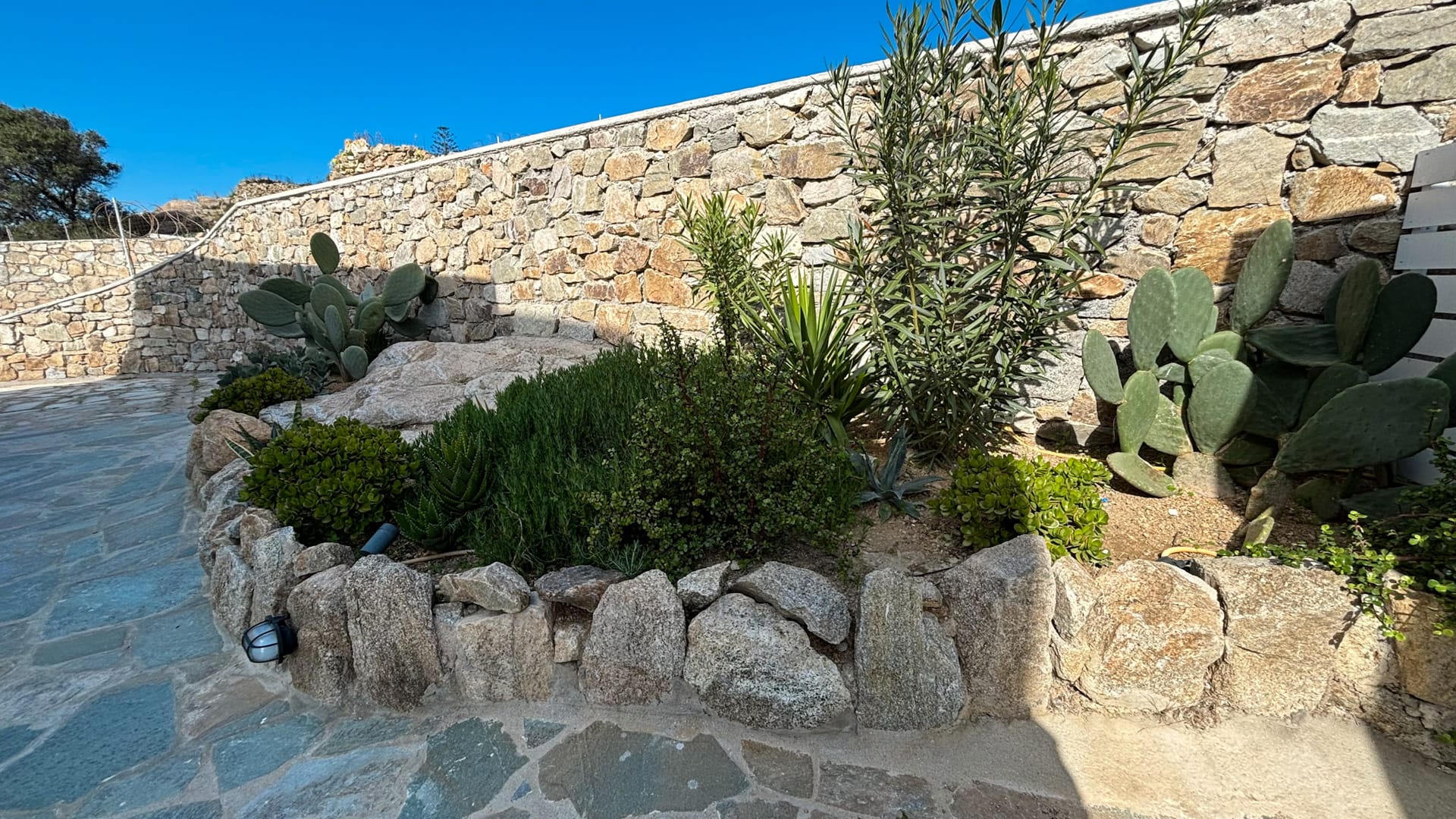 Amperian Mykonos - S9 - 27