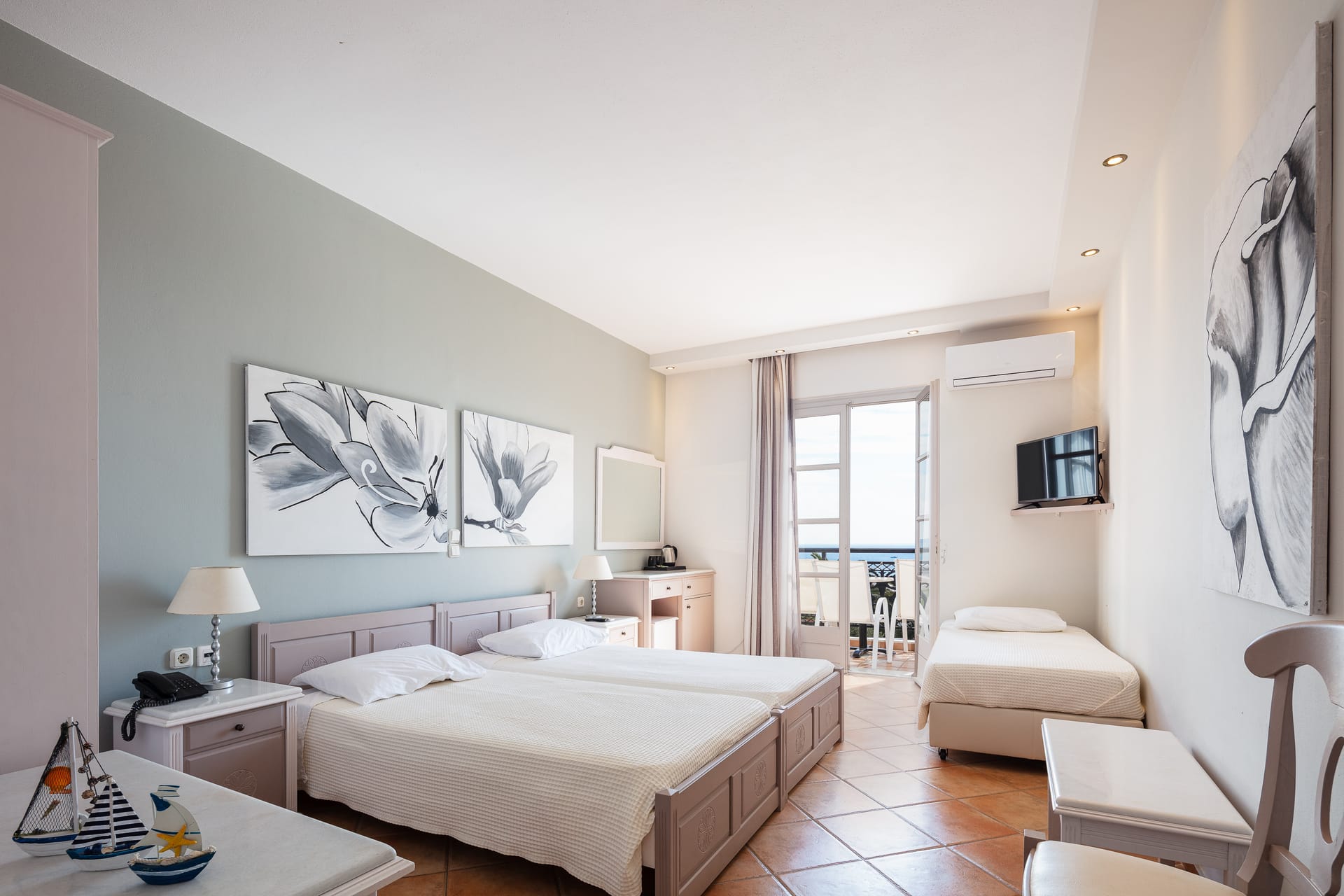 Aegean Triple Room with Balcony & Sea View