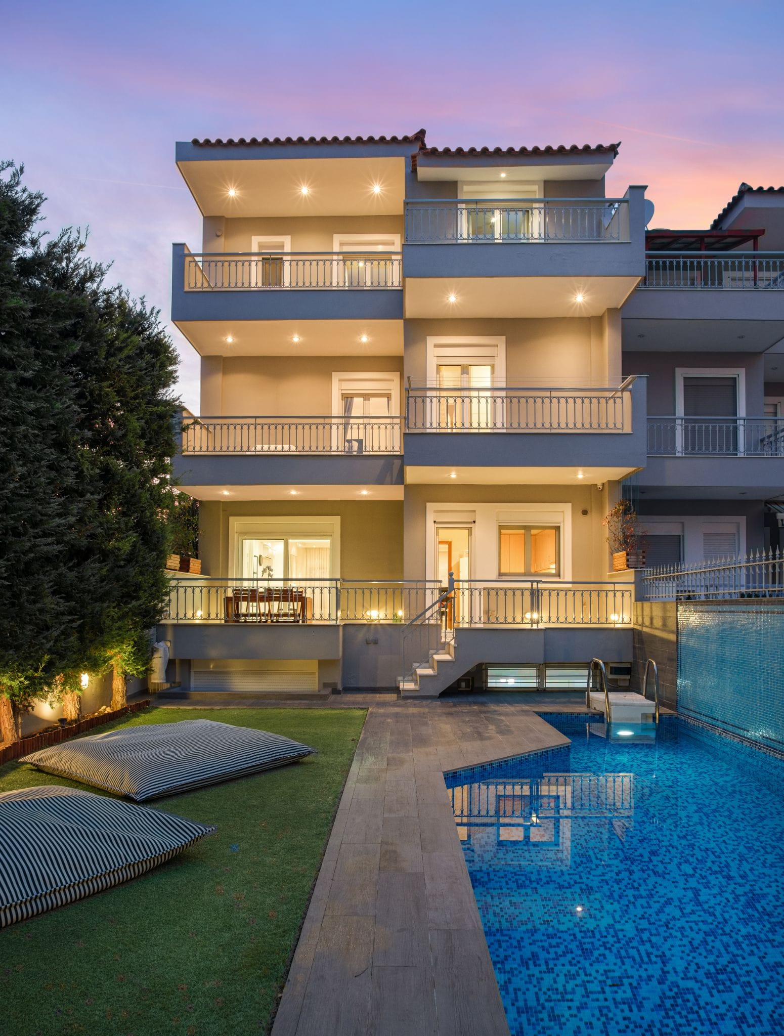 Athenian Grand Riviera Villa | Eleftherias str. 9B | Voula 166 73