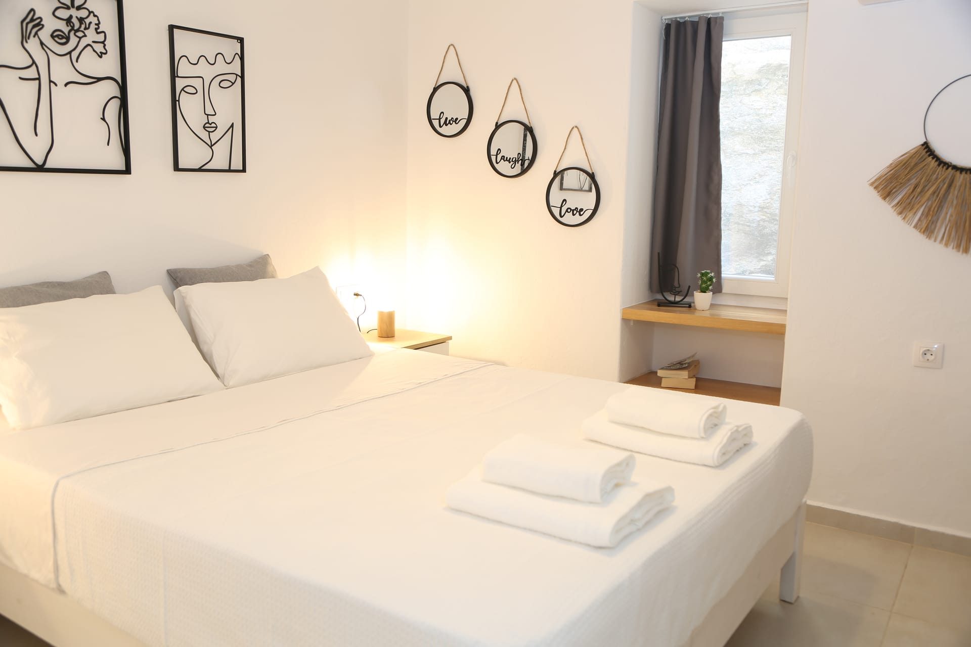 Whitelist Mykonos - LUXRES - 7