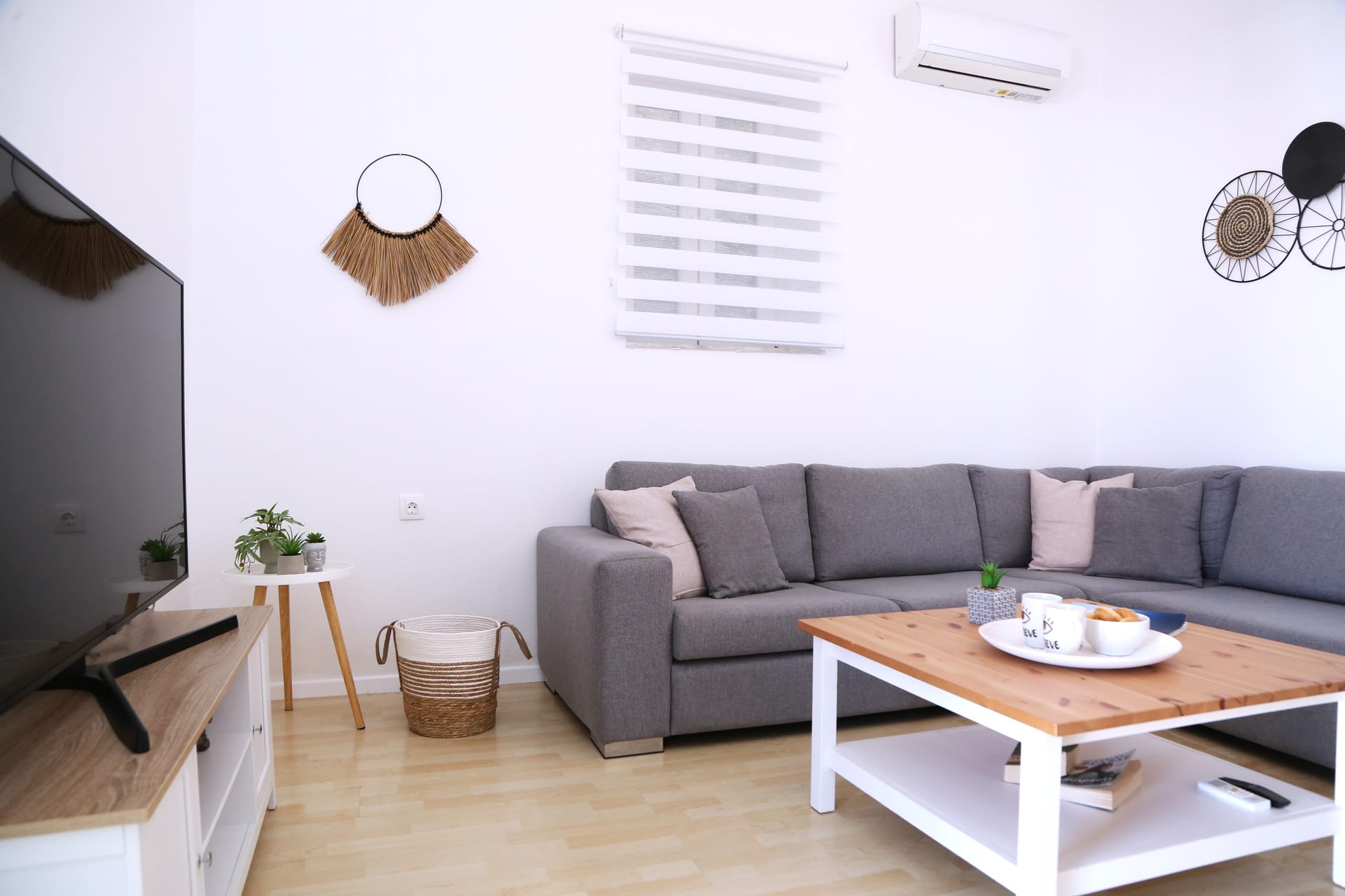 Whitelist Lux Residence