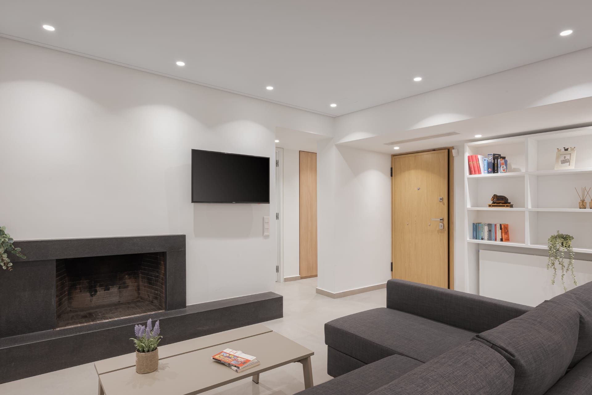 Athenian Riviera Secluded Apartment | Ippokratous 4 | Voula 166 73