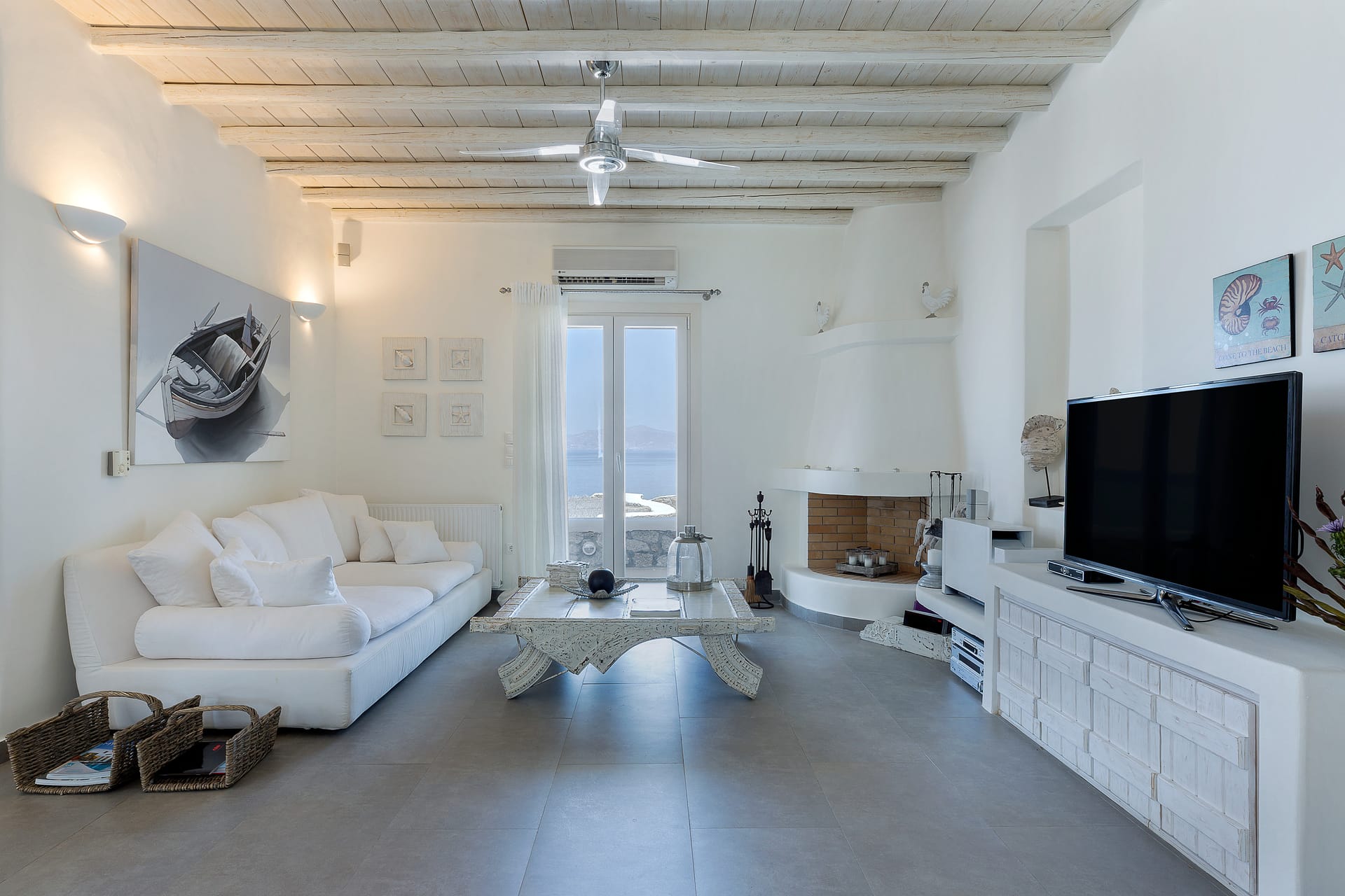 Whitelist Mykonos 2 - PERGIS - 18