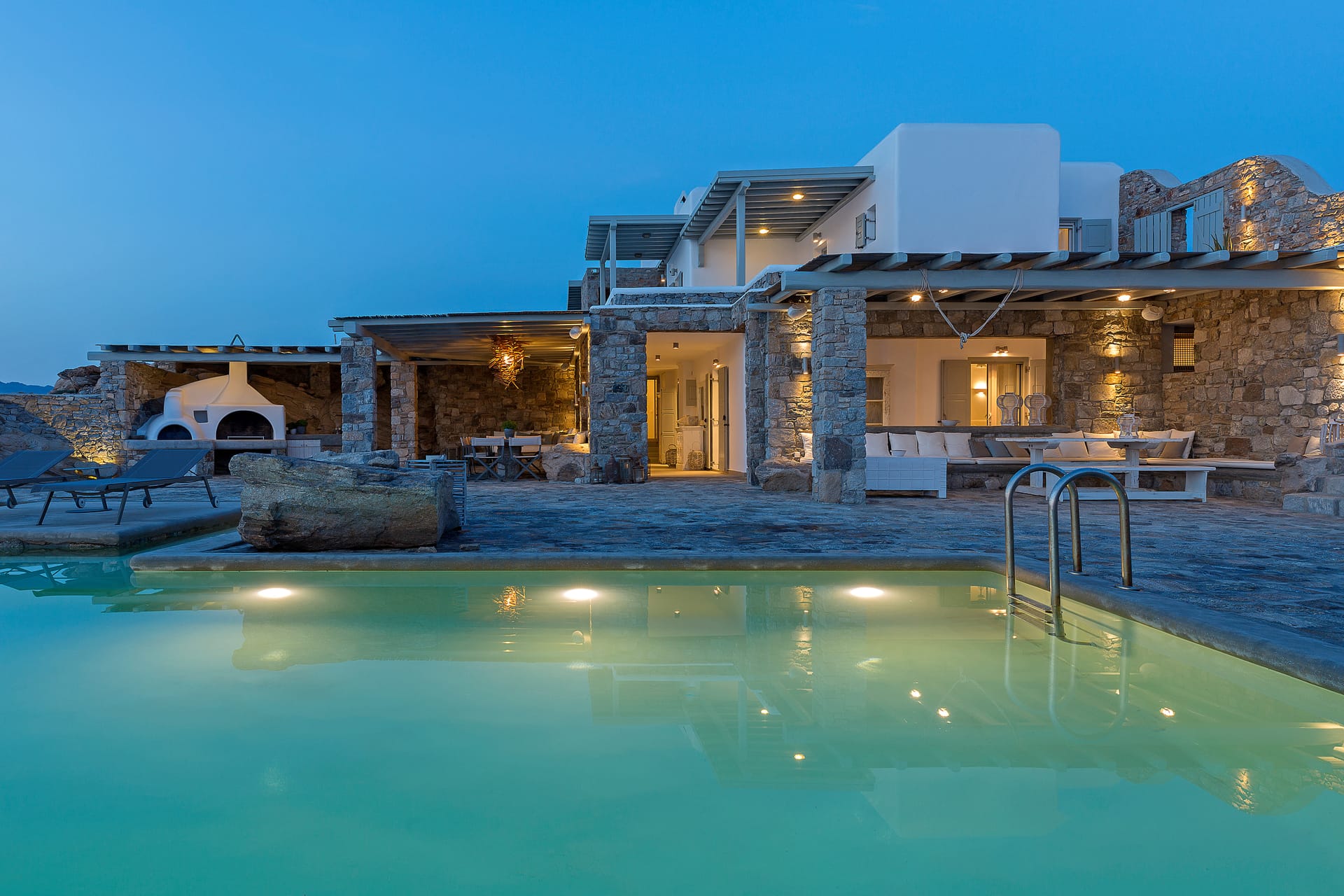Whitelist Mykonos 2 - PERGIS - 1