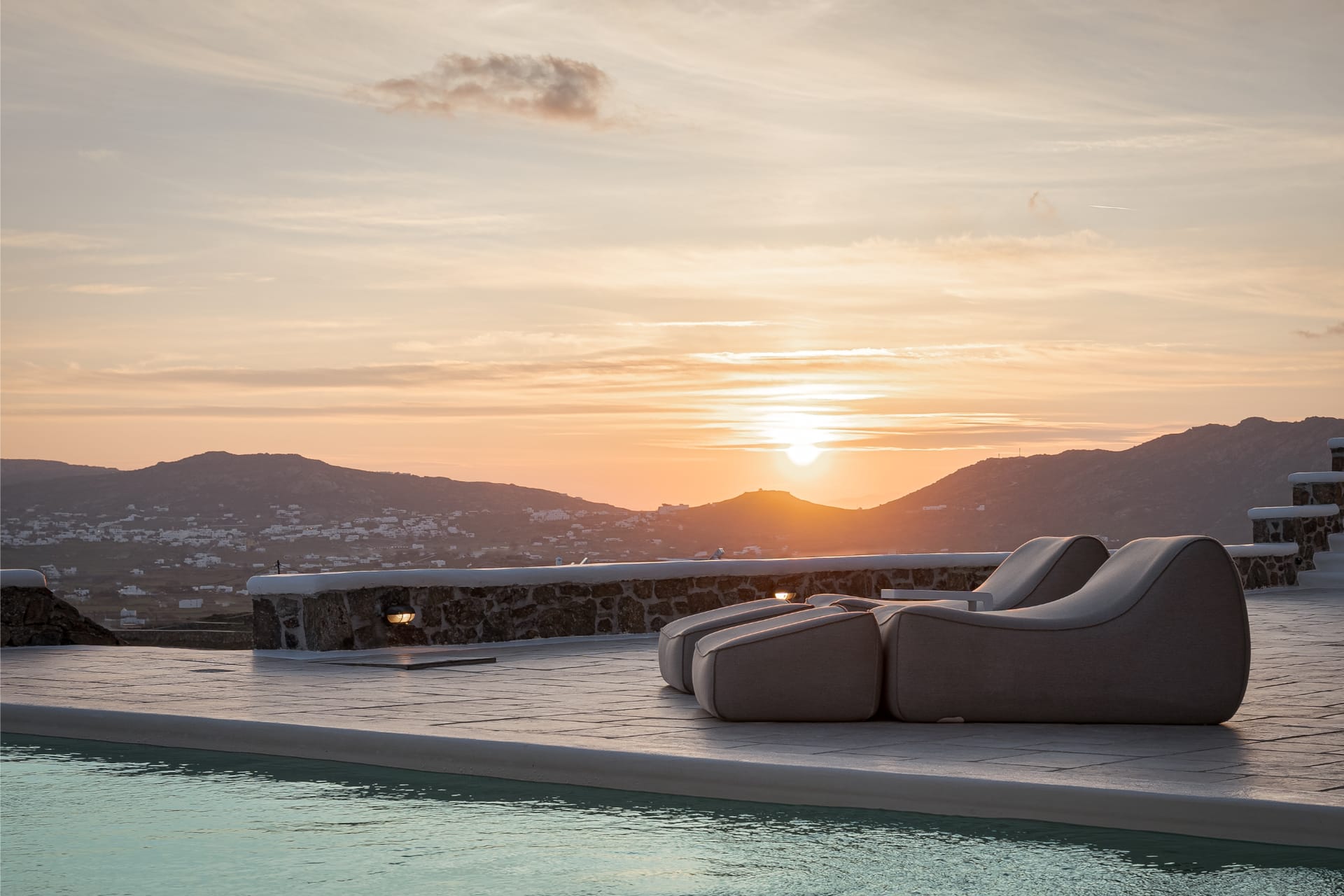 Bill & John Mykonos - ICONIC - 19