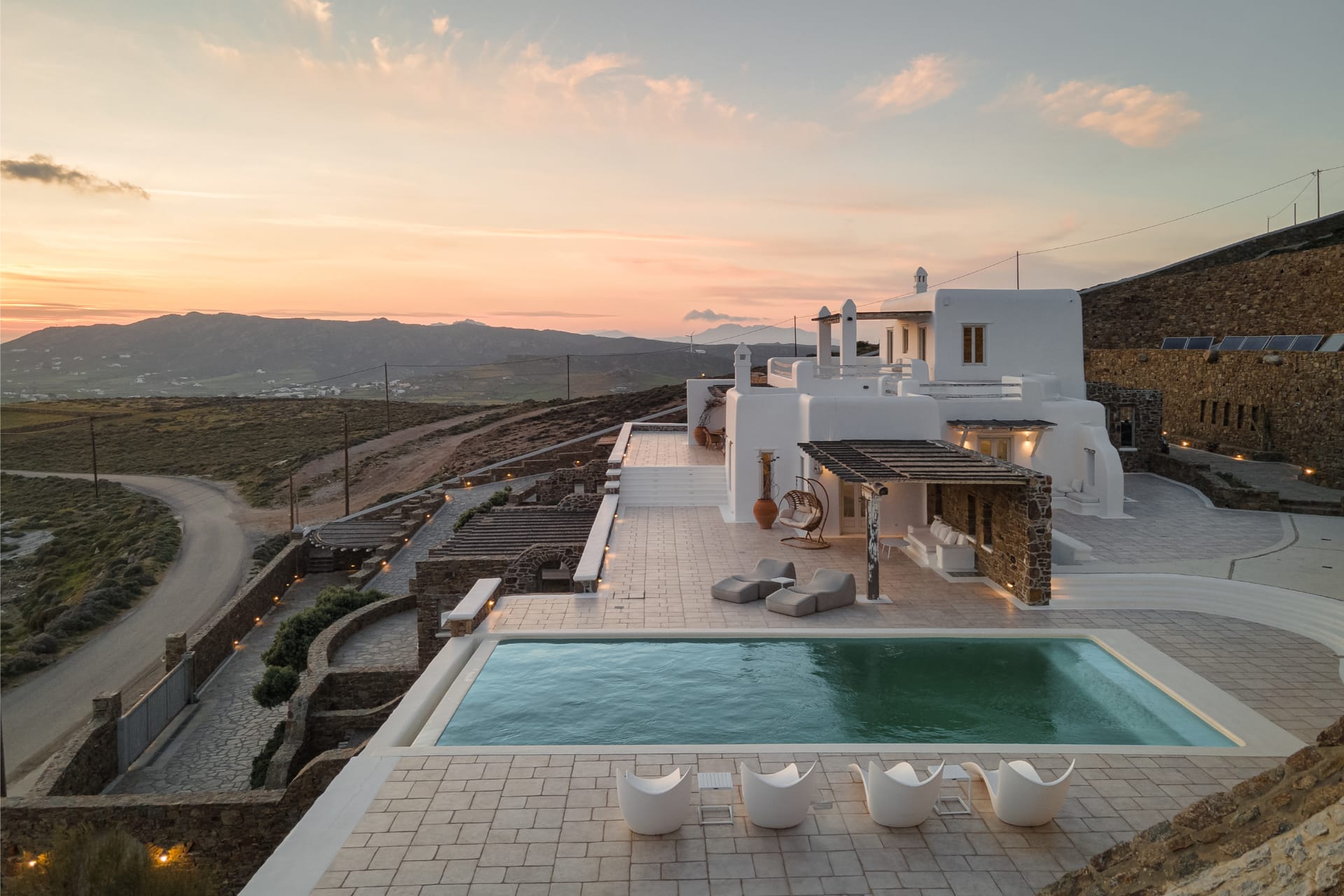 Bill & John Mykonos - ICONIC - 24