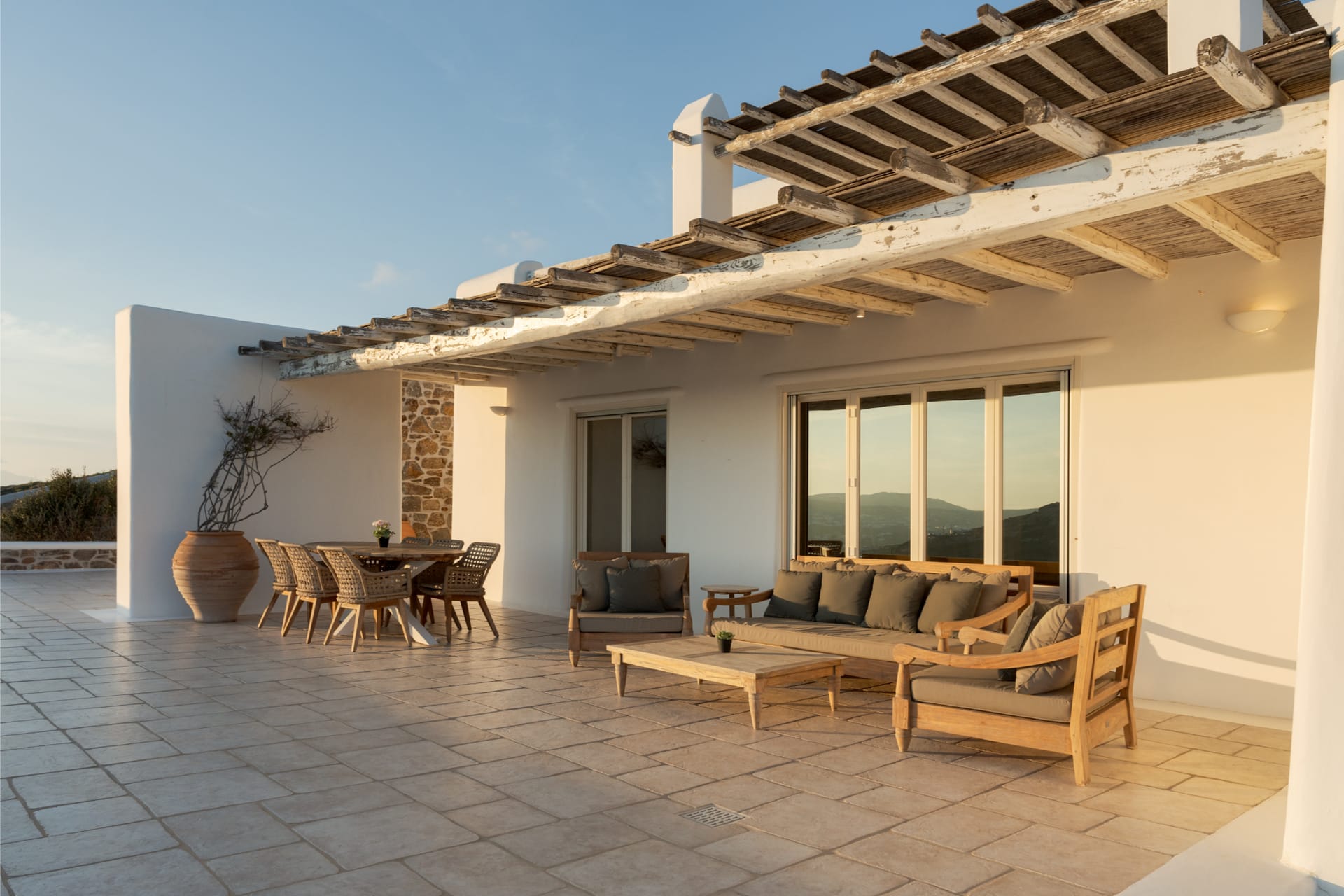 Bill & John Mykonos - ICONIC - 25