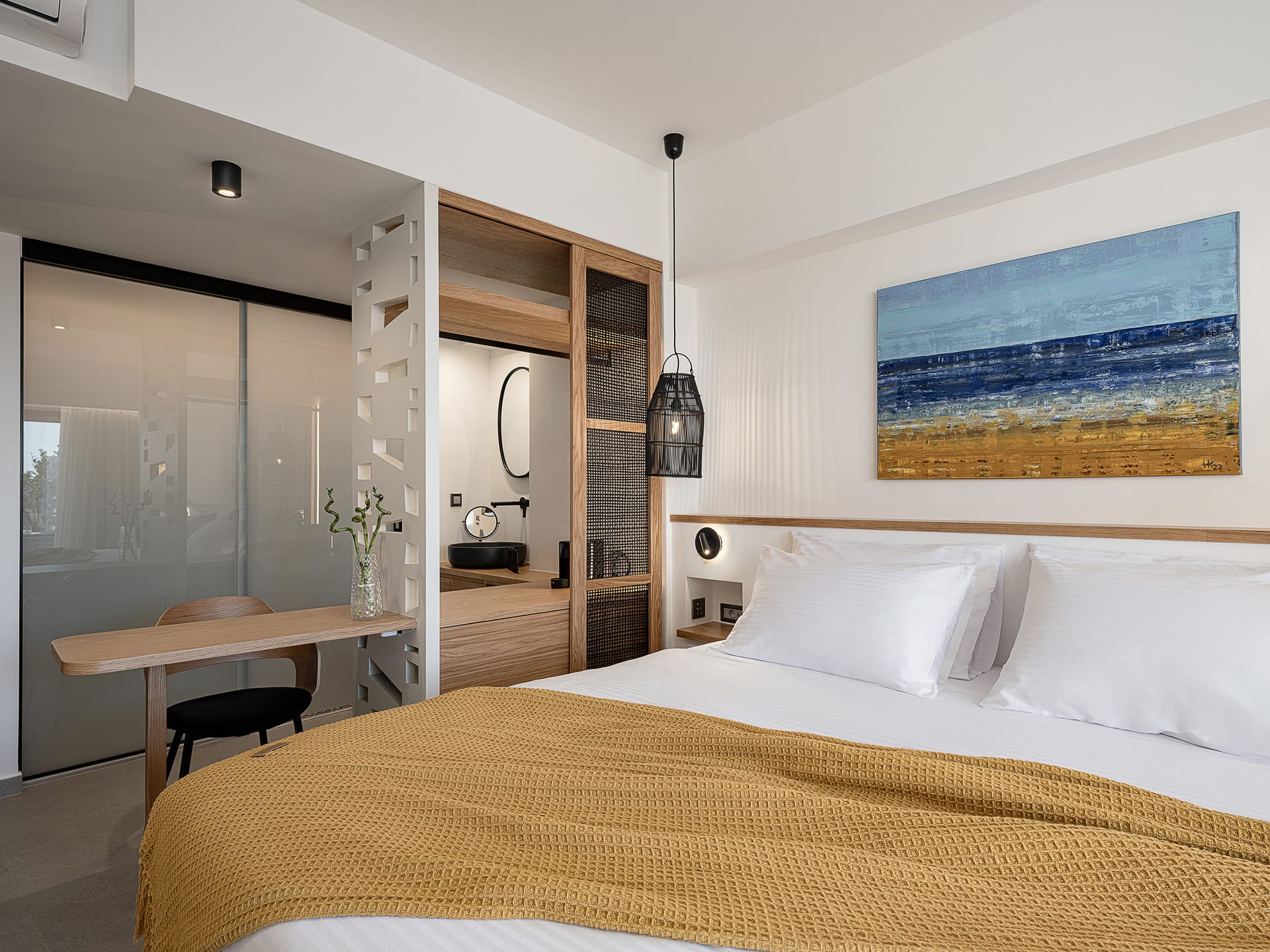 Calla Luxury Seafront Suites - COM - 4