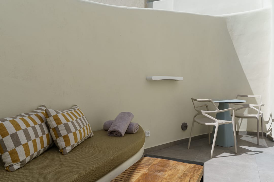Aeon Suites Santorini - JSIJT - 8