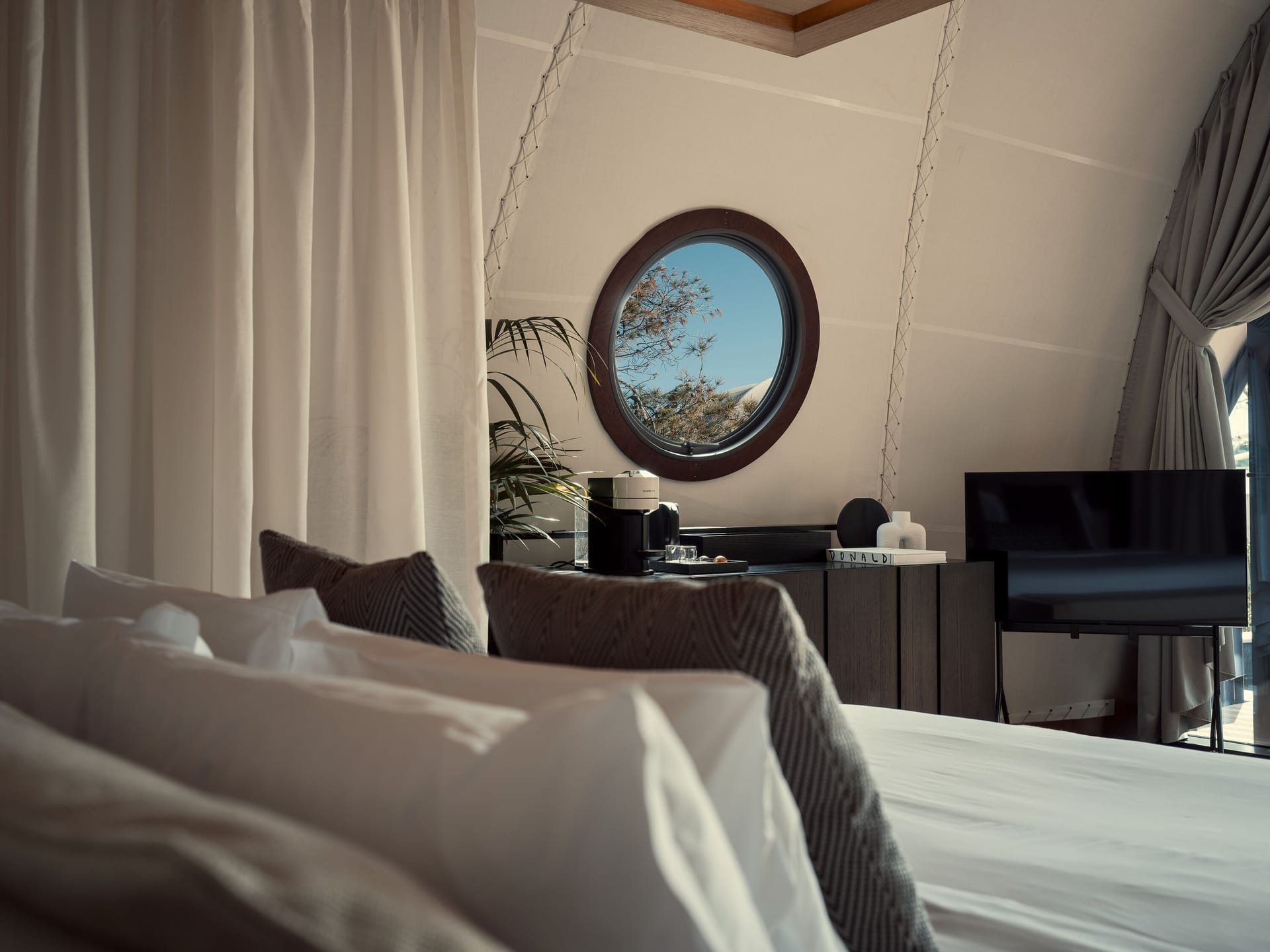 91 Athens Riviera The Resort - CBN - 5
