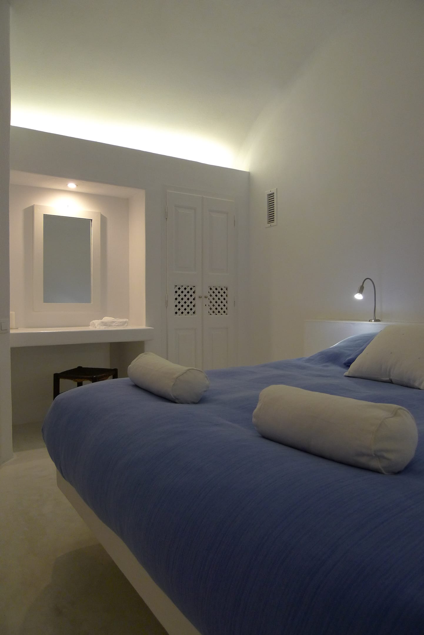 Altana Heritage Suites Santorini - JRCHSU - 11