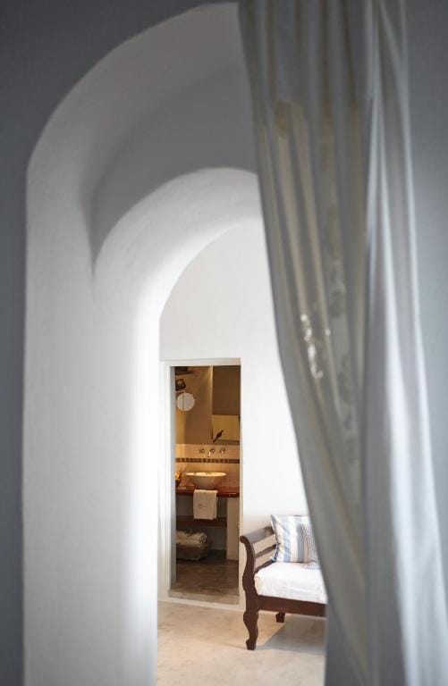 Altana Heritage Suites Santorini - SPCHSU - 12