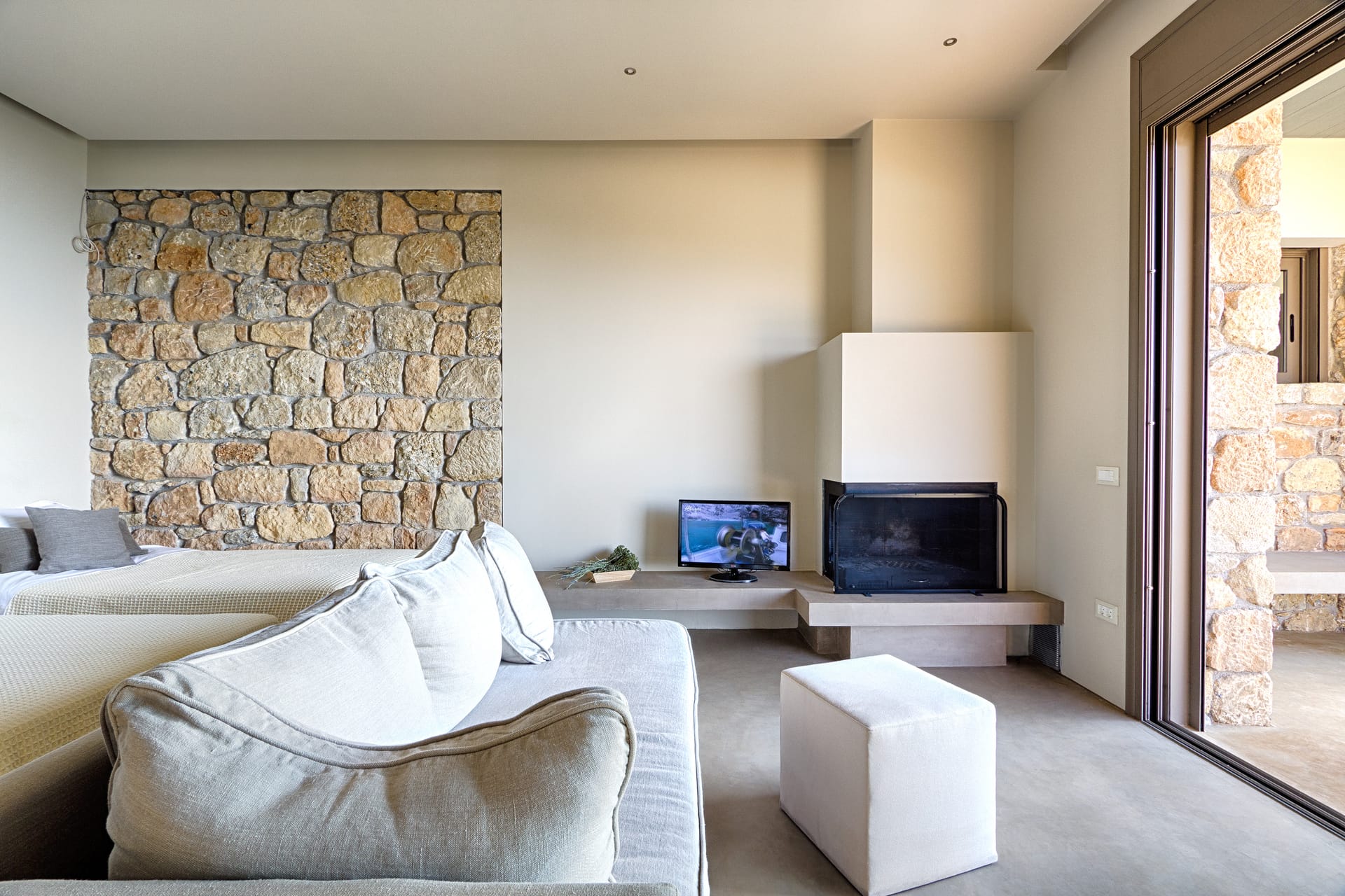 Deluxe Junior Suite B