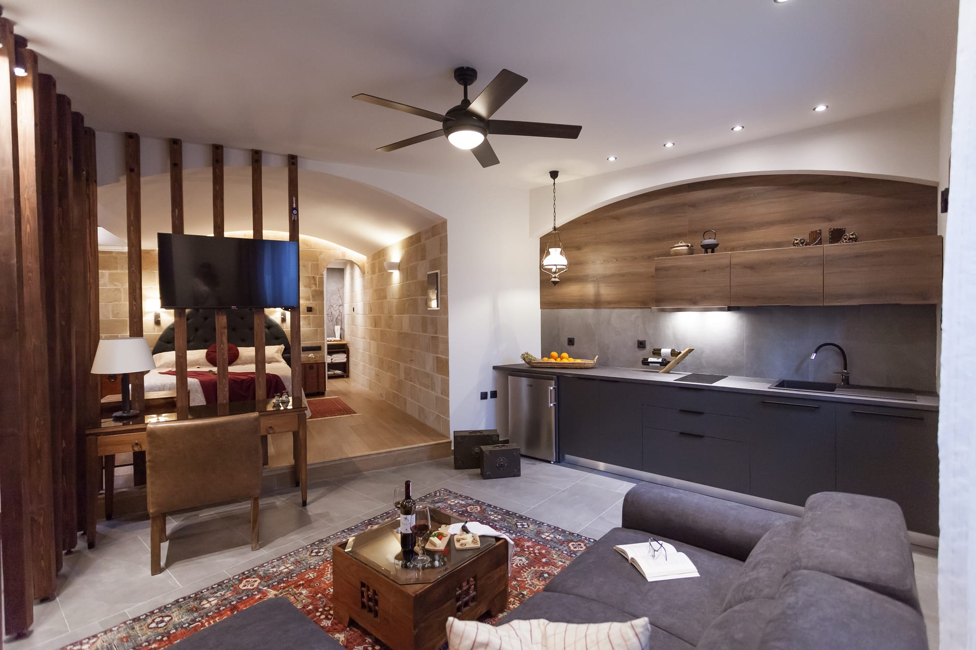 Utopia Luxury Suites  | Old Town - KST - 3