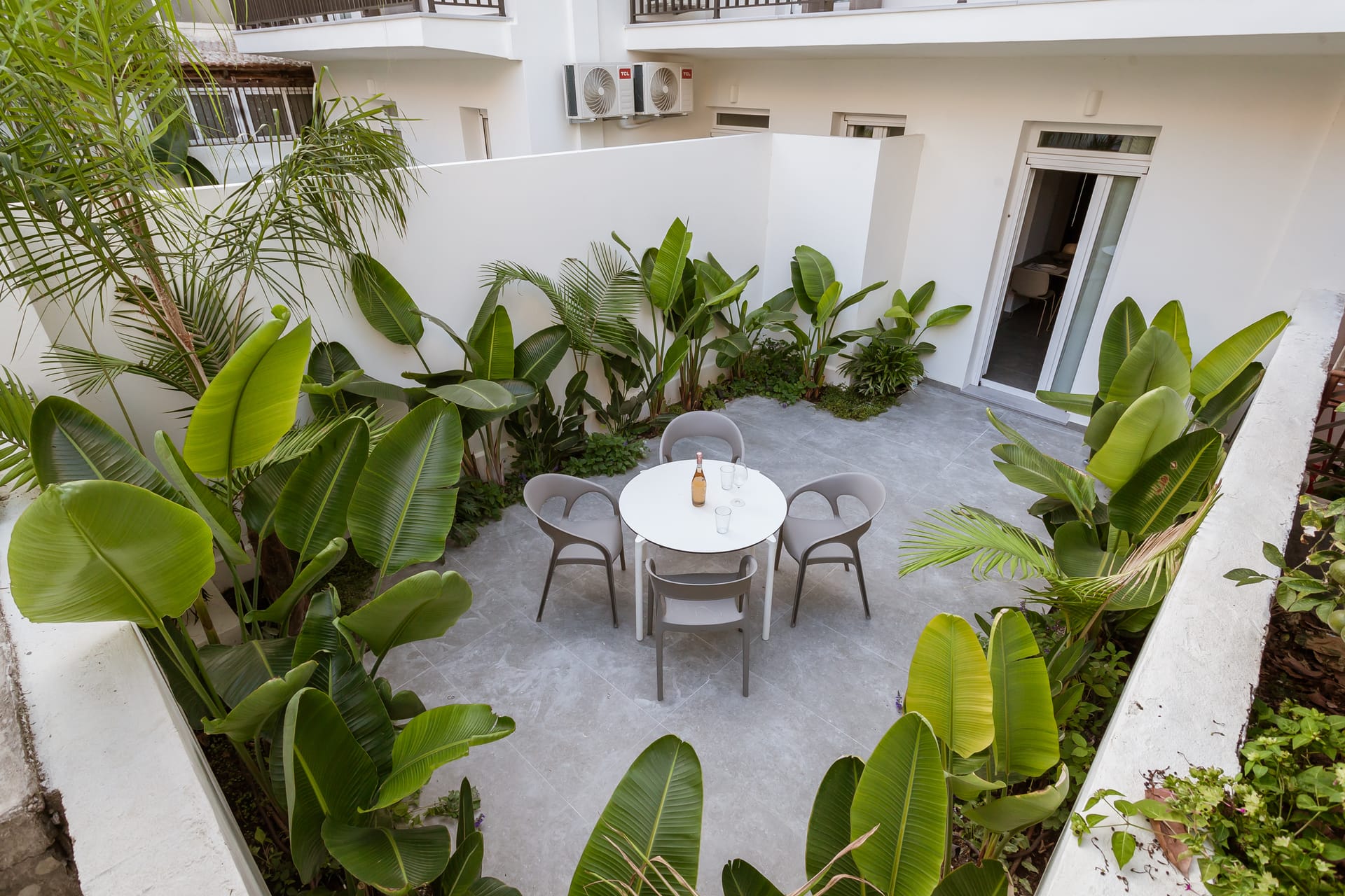 Luxury Apartments of Colossus Ares
