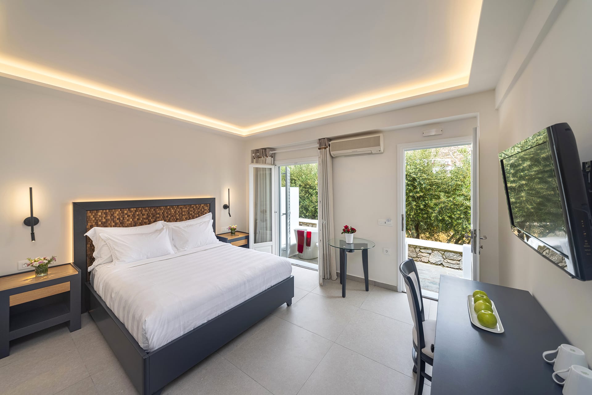Standard Double Room (Αdjacent Βuilding)
