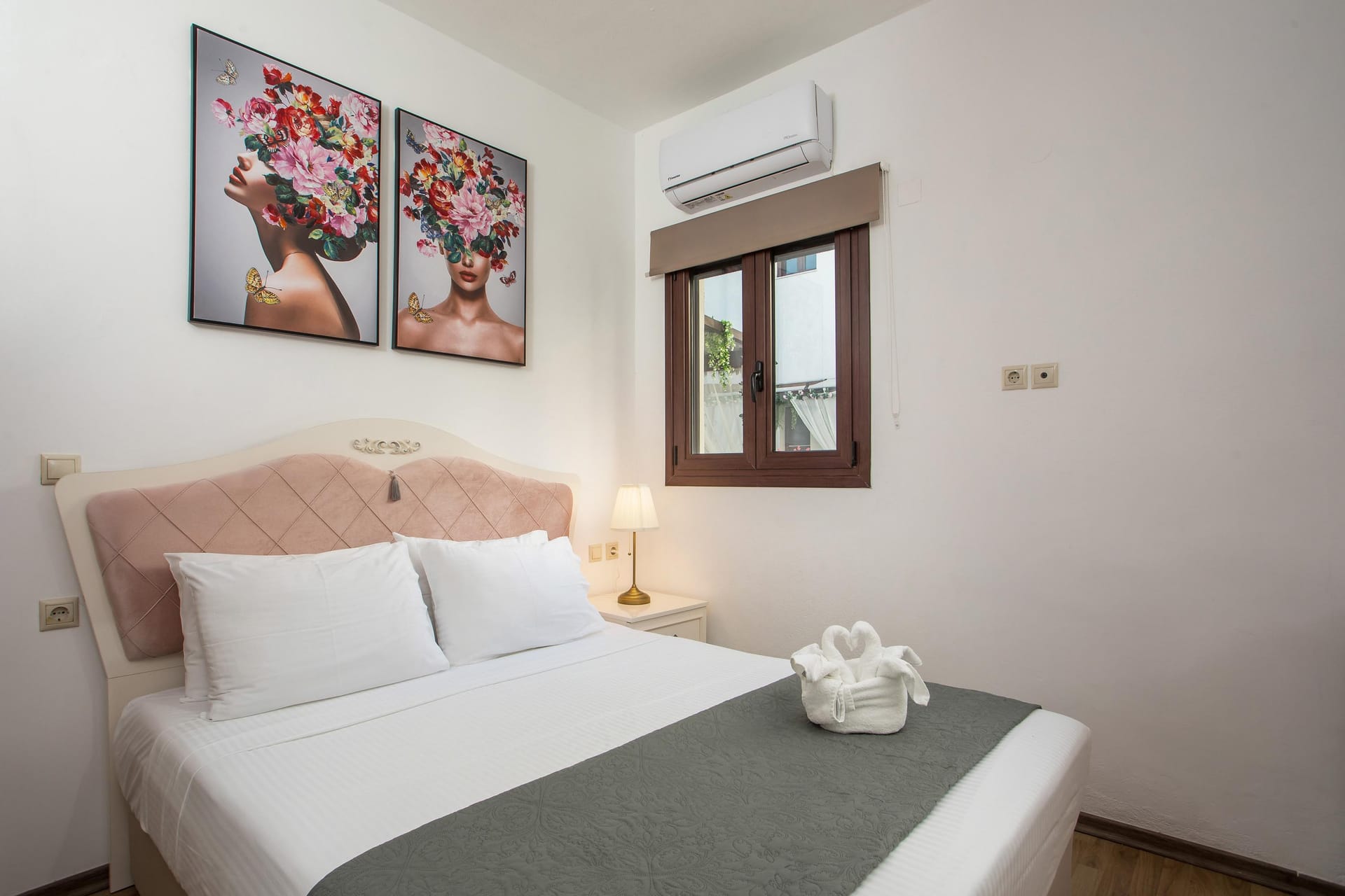 Bliss & Heritage Luxury Suites - EARTH - 13