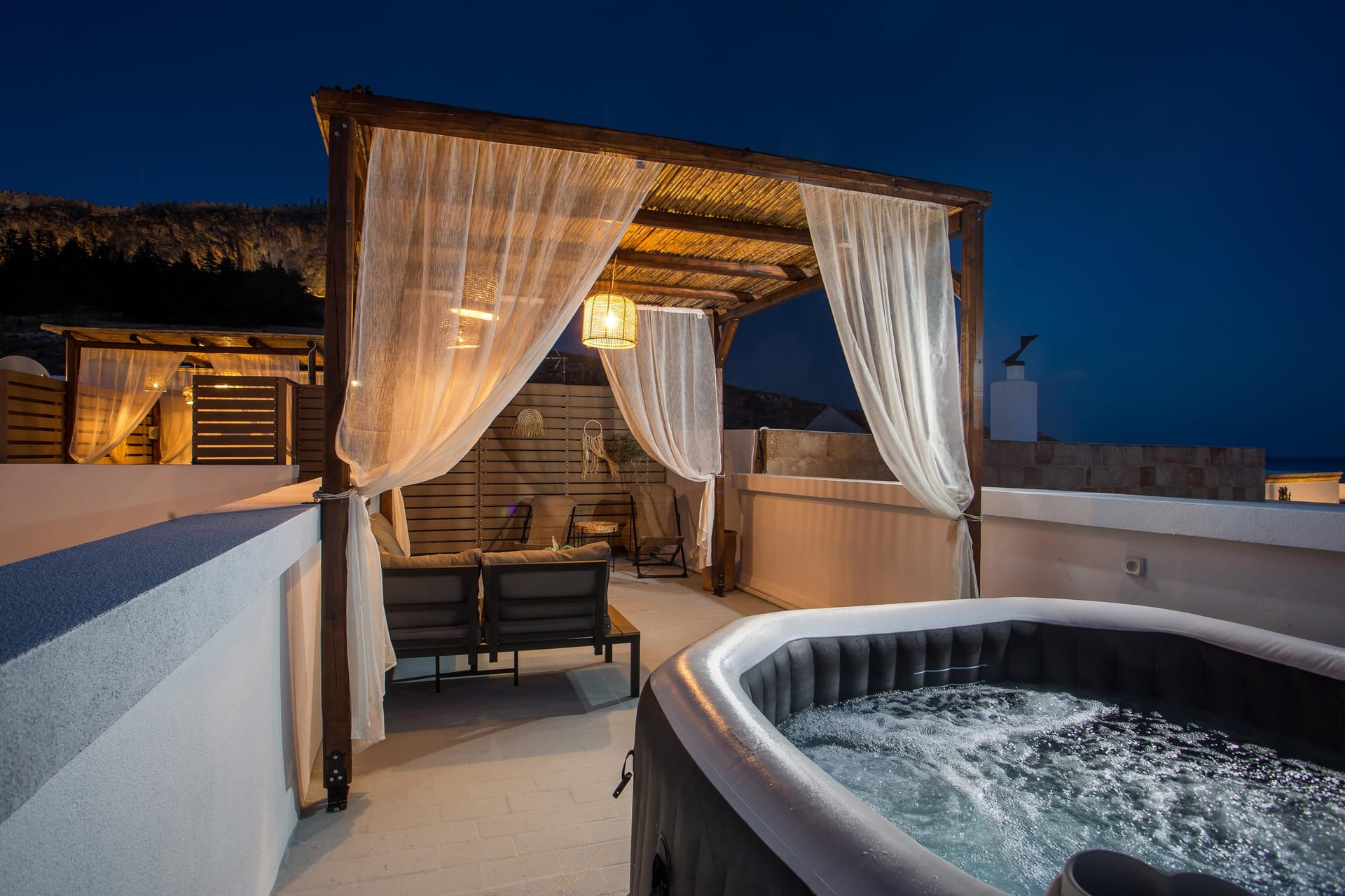 Bliss & Heritage Luxury Suites - EARTH - 20