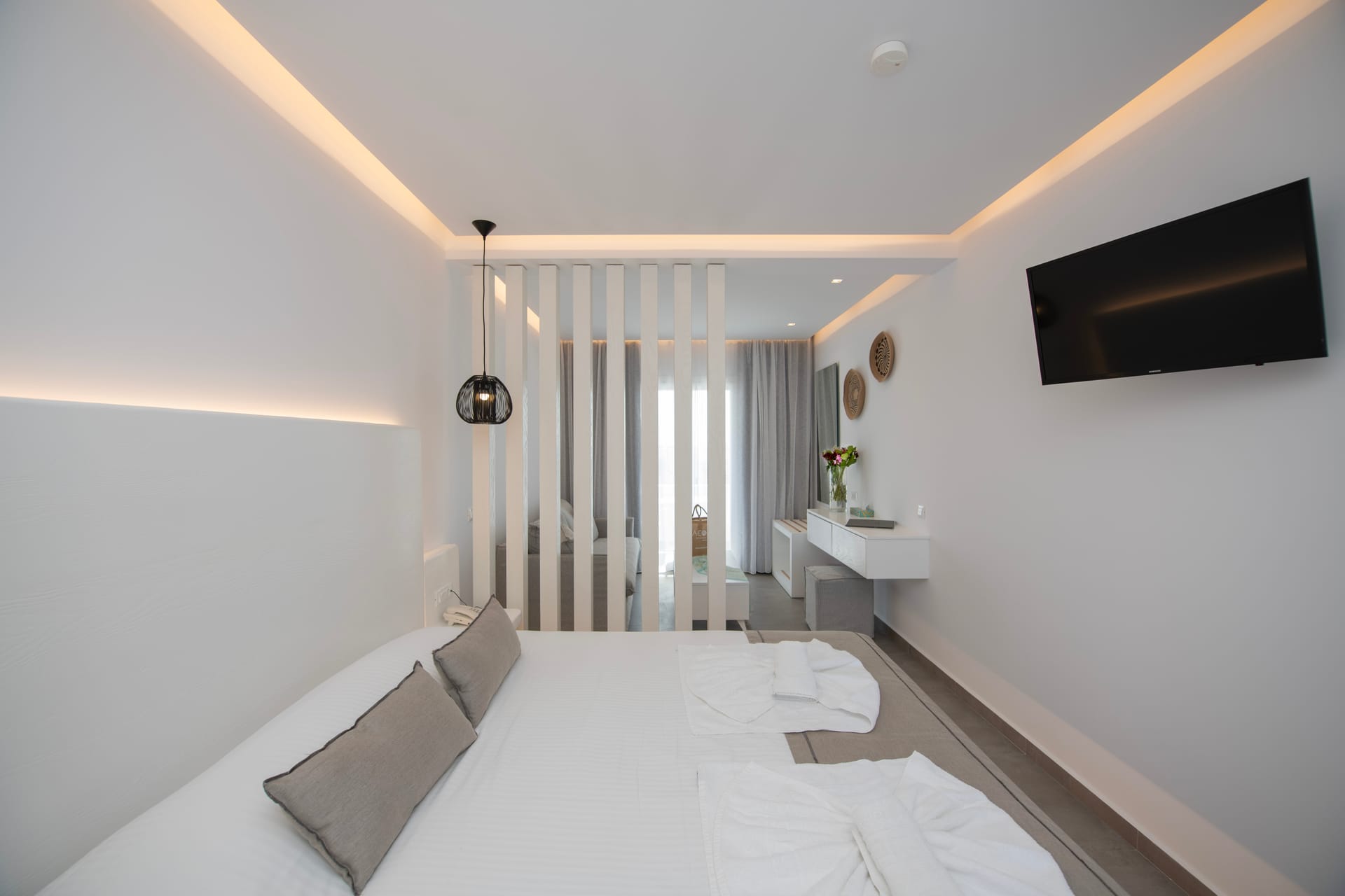 Daylight Wing Superior Suite garden View