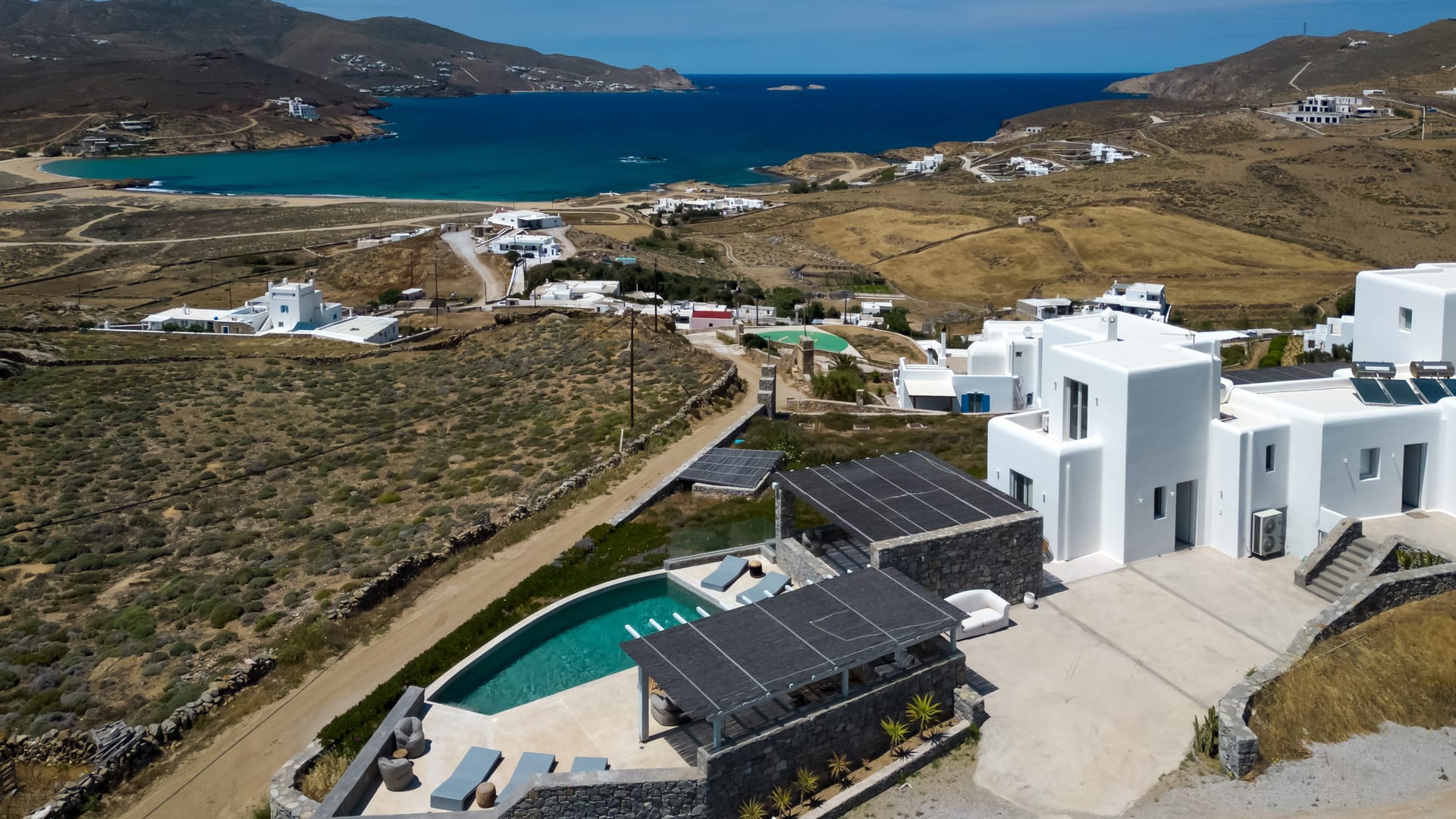 Cabana 1 Pool Villa (Alemagou) – Four Bedrooms
