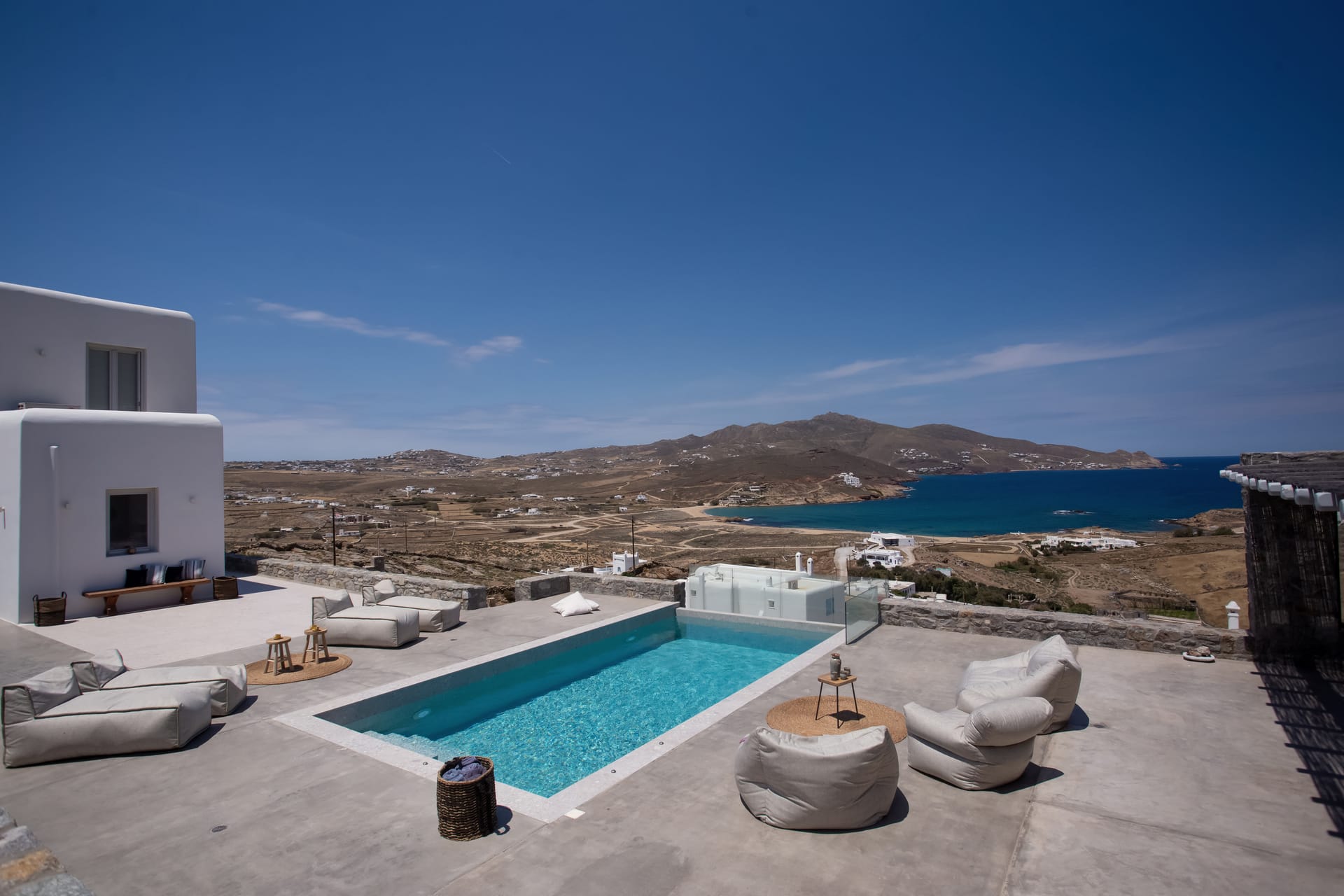 Cabana 2 Pool Villa (Alemagou) – Three Bedrooms