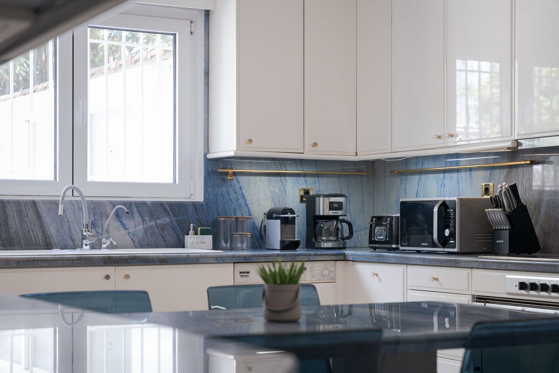 Bill & John Villas - SECRET - 52
