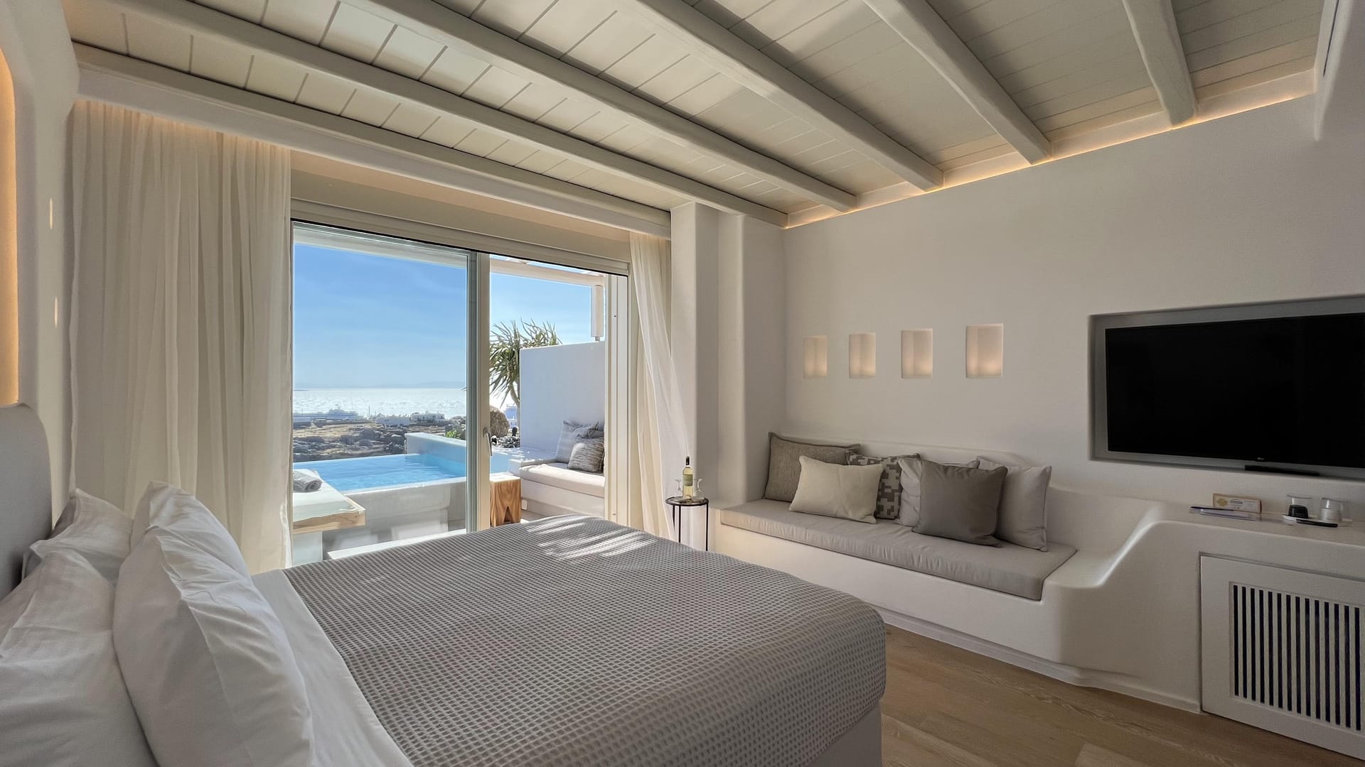 Junior Suite with Private Heated Swimming Pool