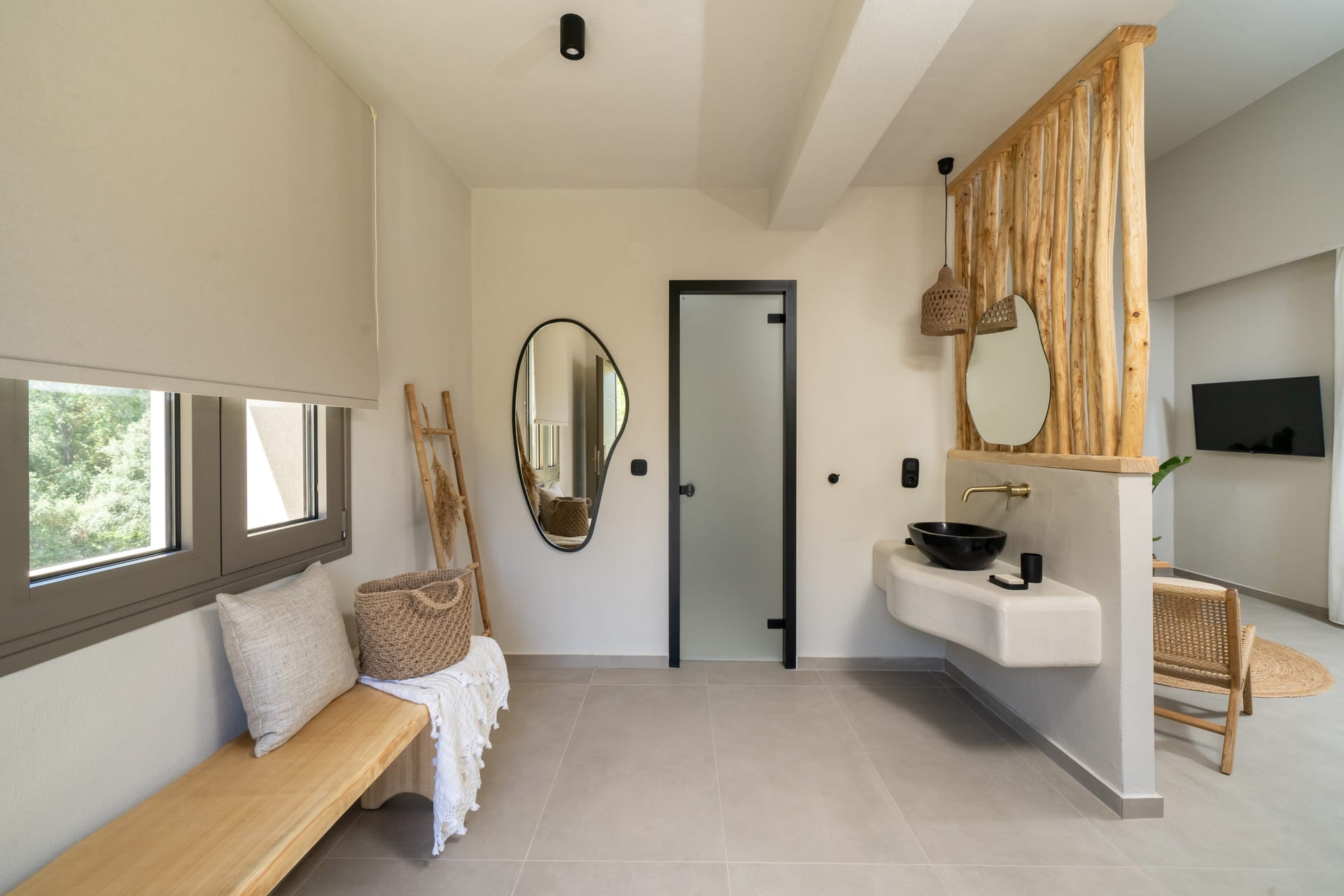 Amo Golden Suites - NATSUI - 4