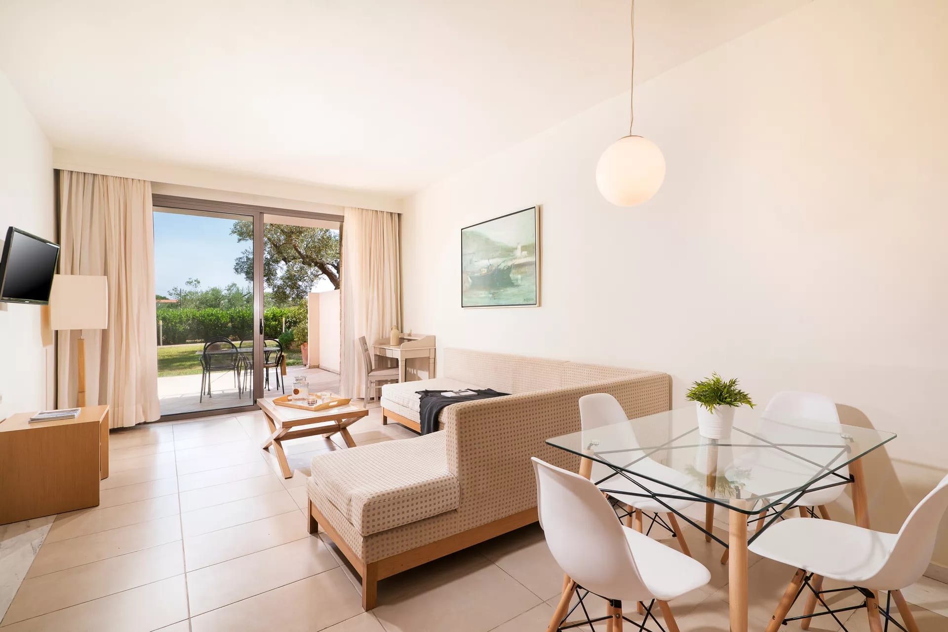 Family Suite with Garden Access