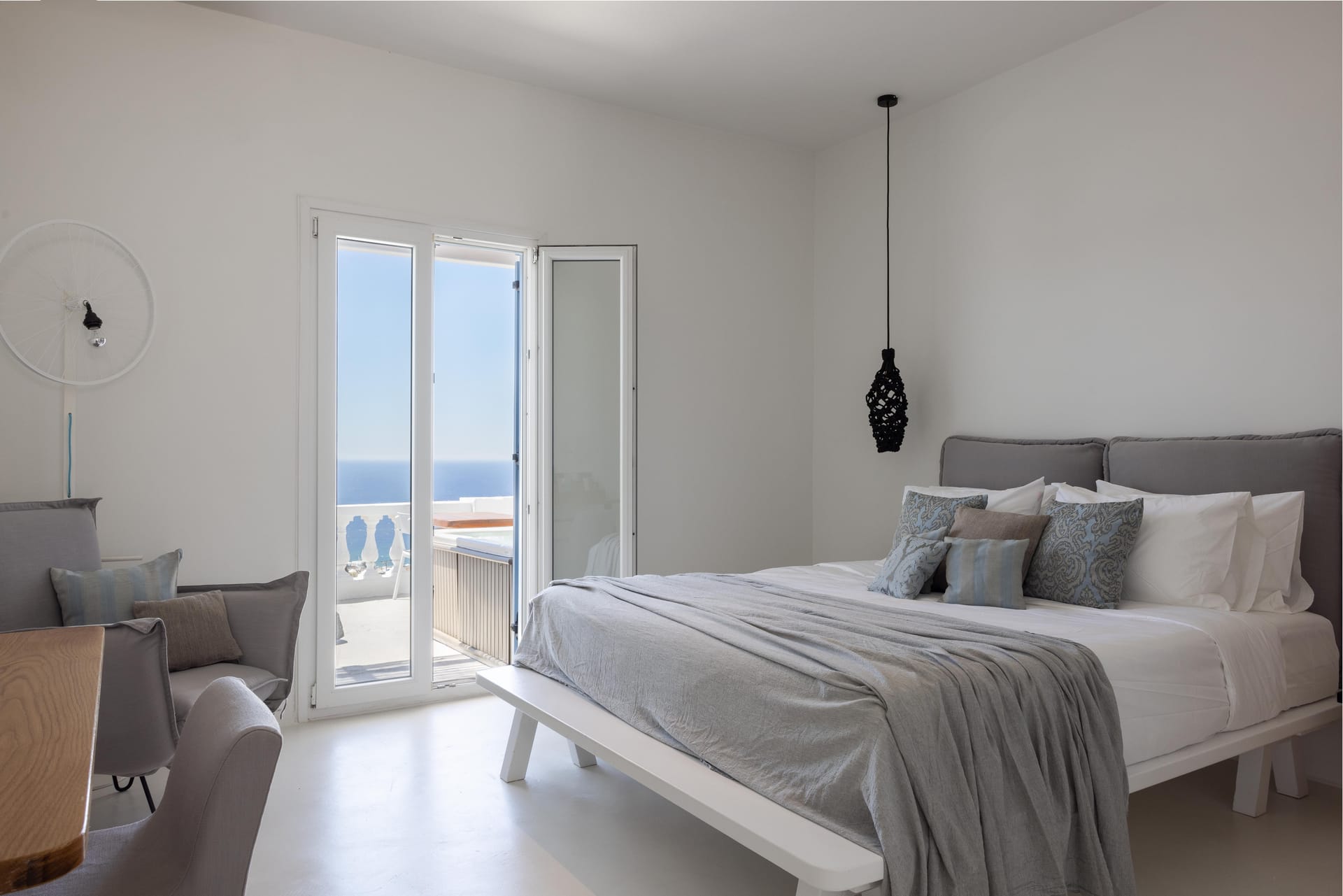 Superior Suite with Outdoor Hot Tub Sea & Sunset View