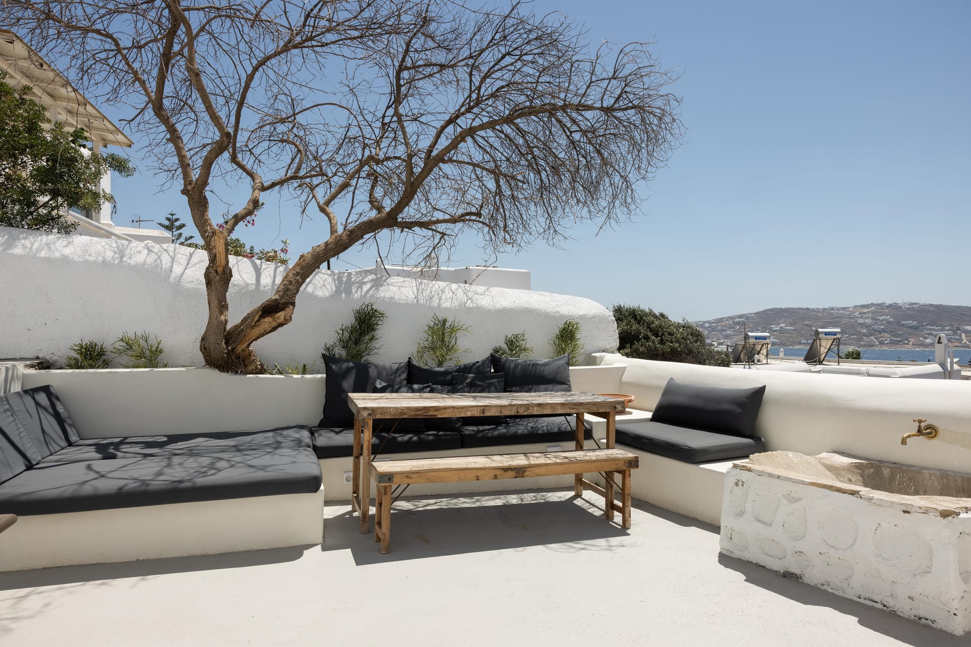 Superior Two Bedroom Suite Sea & Sunset View Outdoor Hot Tub
