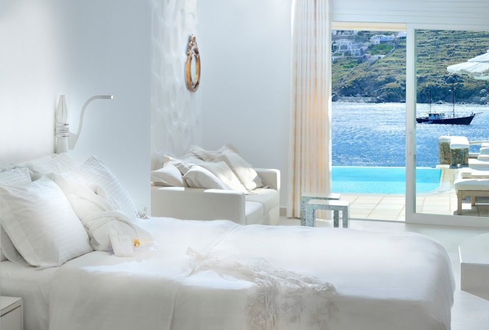 Myconian Grand Suite Sea View with Outdoor Sharing Pool