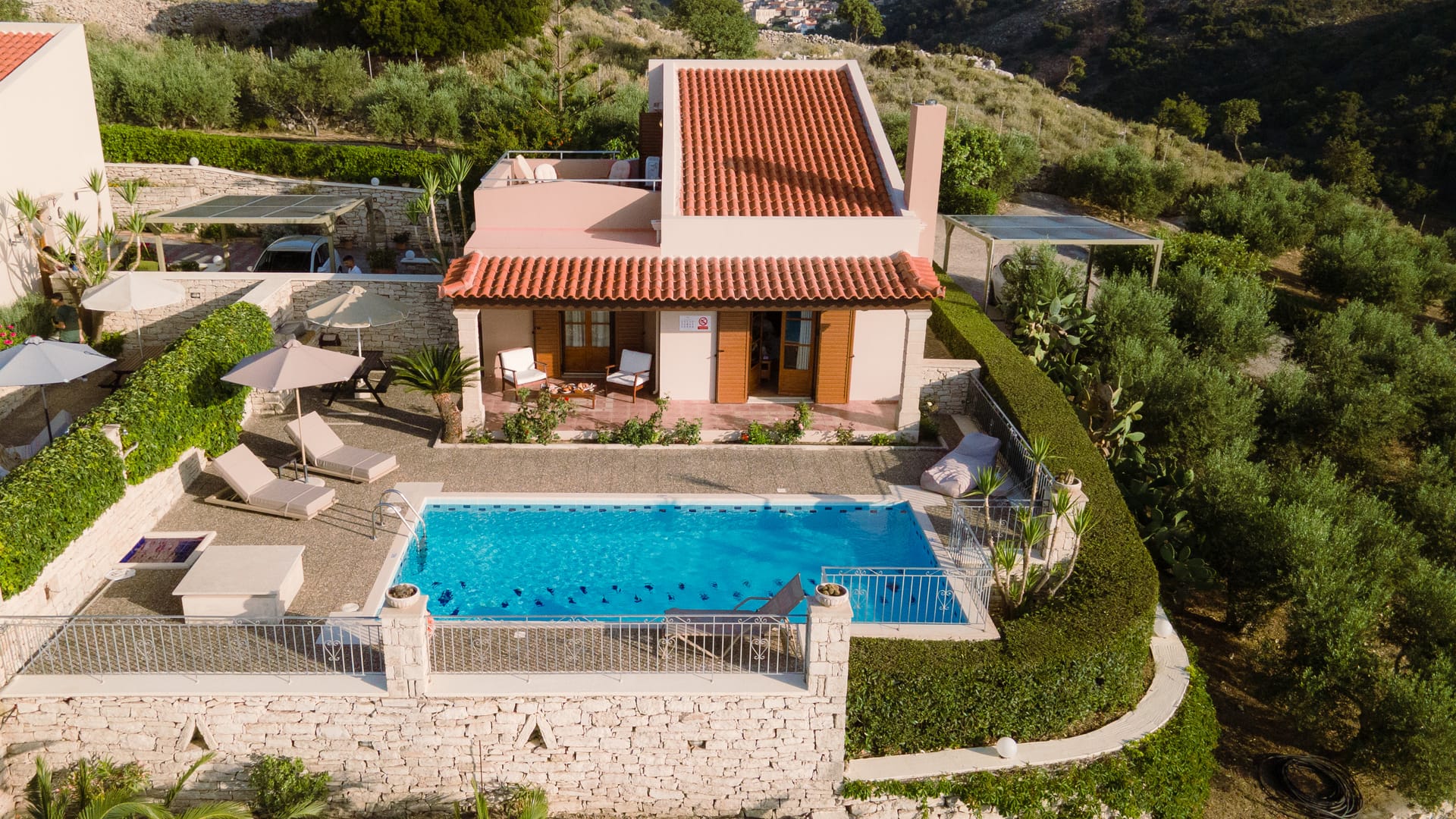 One Bedroom Villa with Private Pool | Argiro
