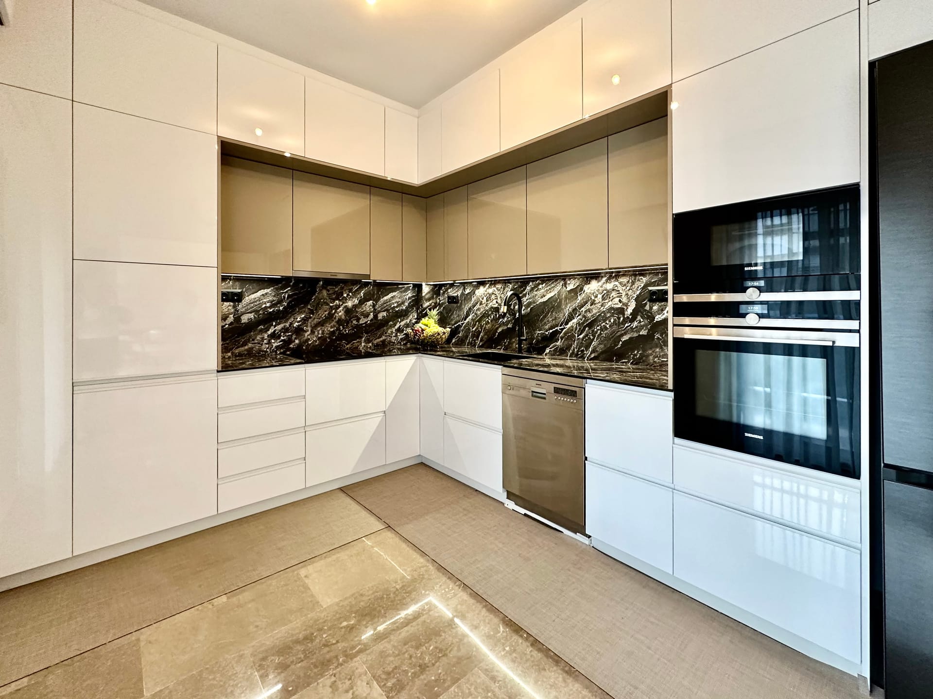 Elaia Luxury Selections | Glyfada - EMERAL - 14