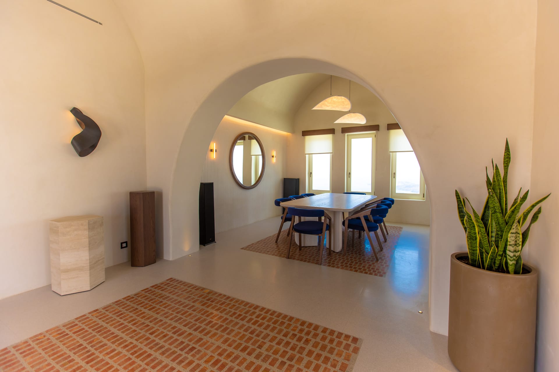 Islet Santorini - ISSANT - 4
