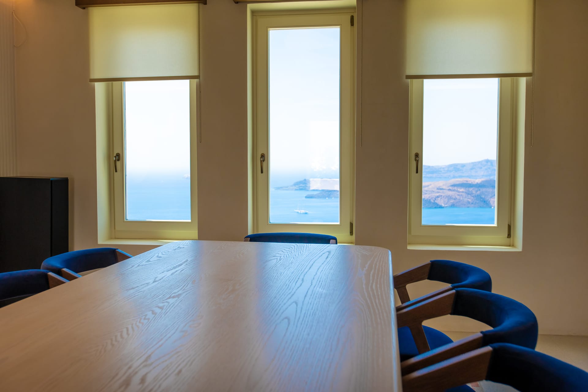 Islet Santorini - ISSANT - 7