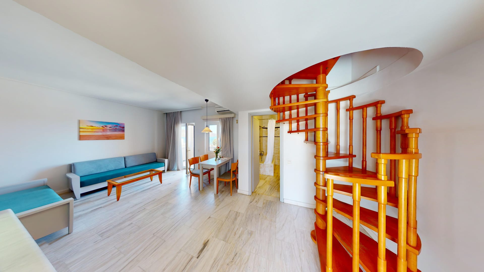 Cozy Maisonette